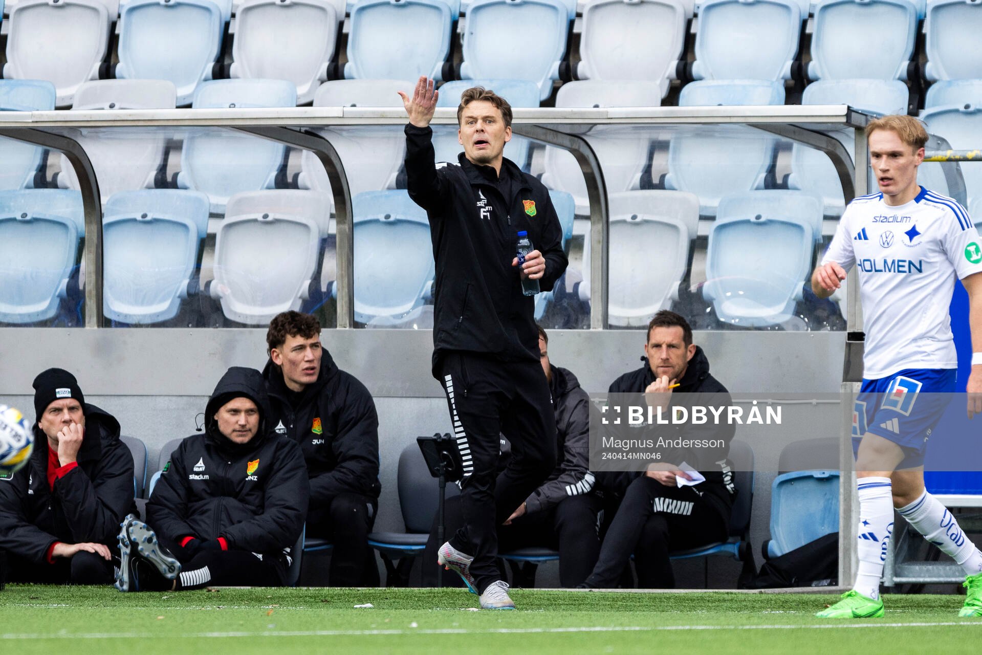GAISs tränare Fredrik Holmberg reagerar
