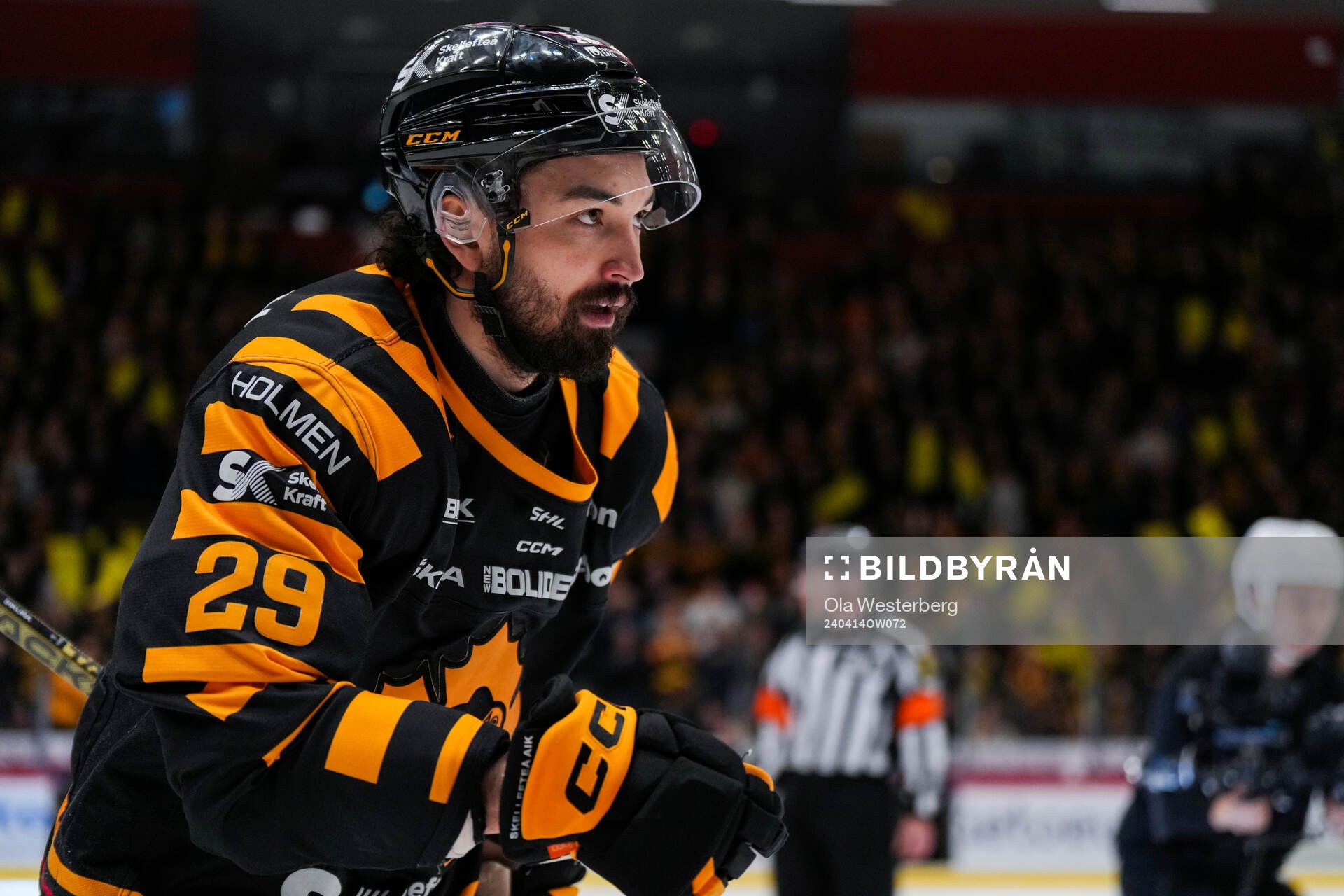 Skellefteås Dylan Sikura jublar