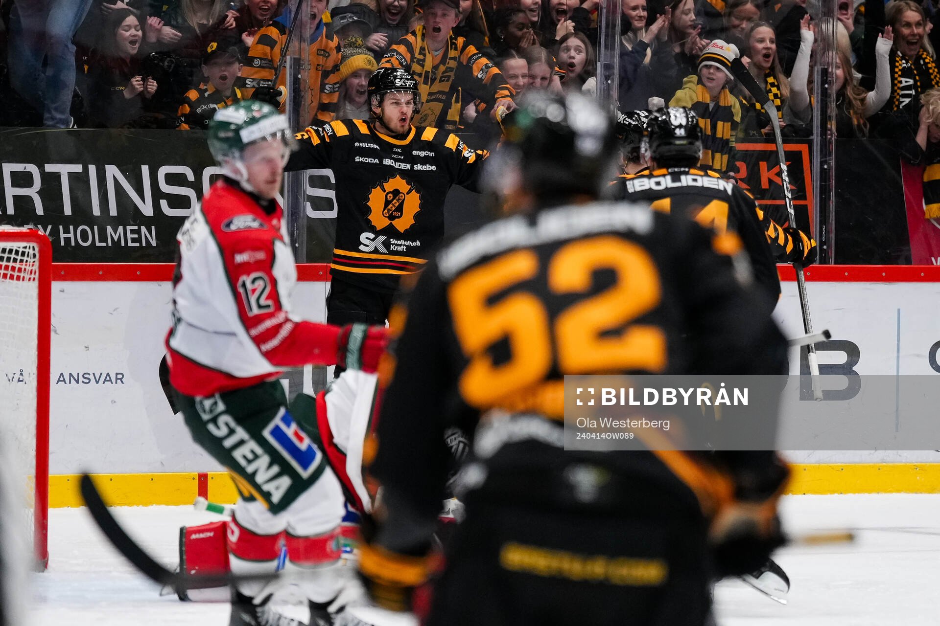 Skellefteås Simon Robertsson jublar