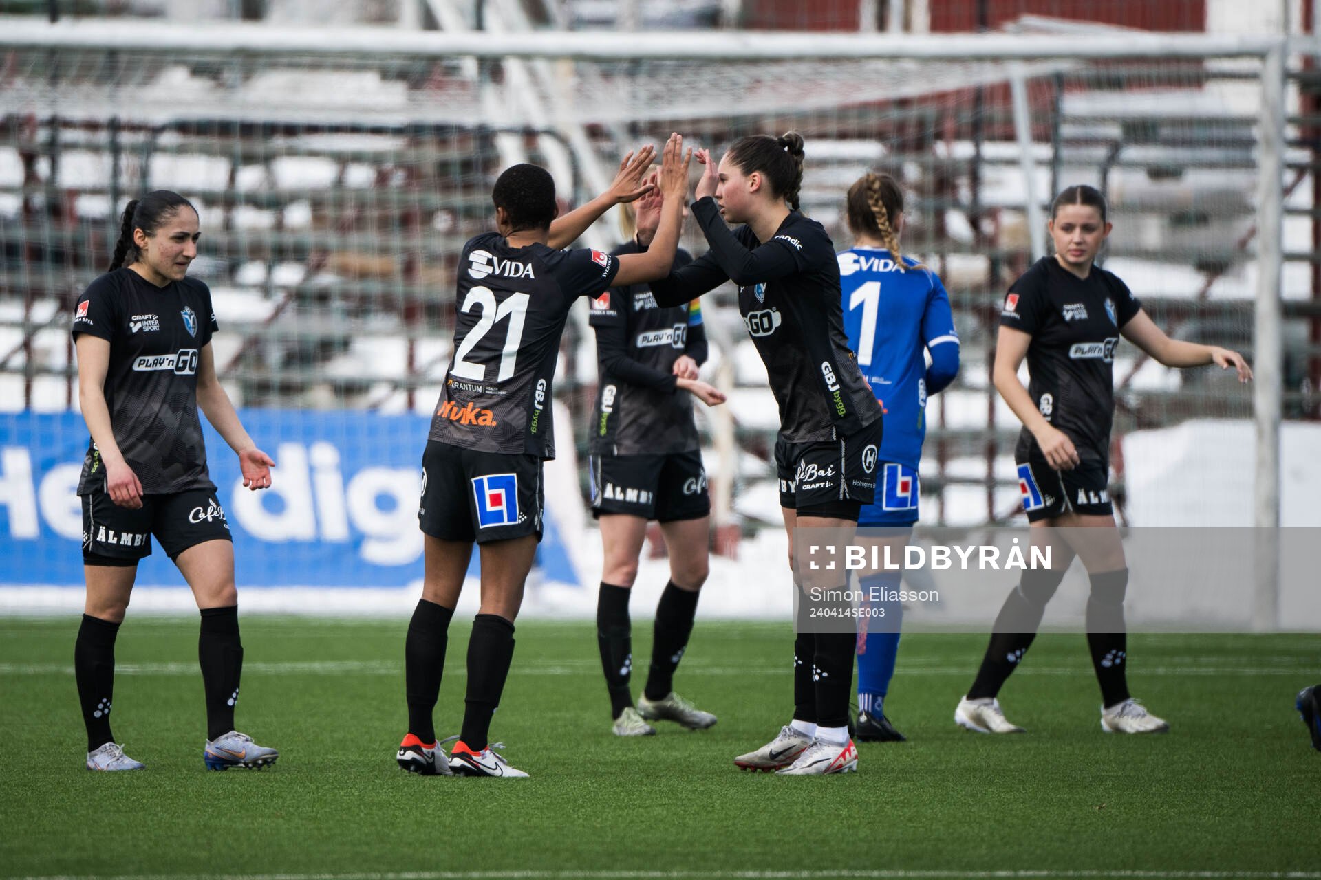 Växjö DFFs Eva Dessislava Dupuy och Bryndis Arna