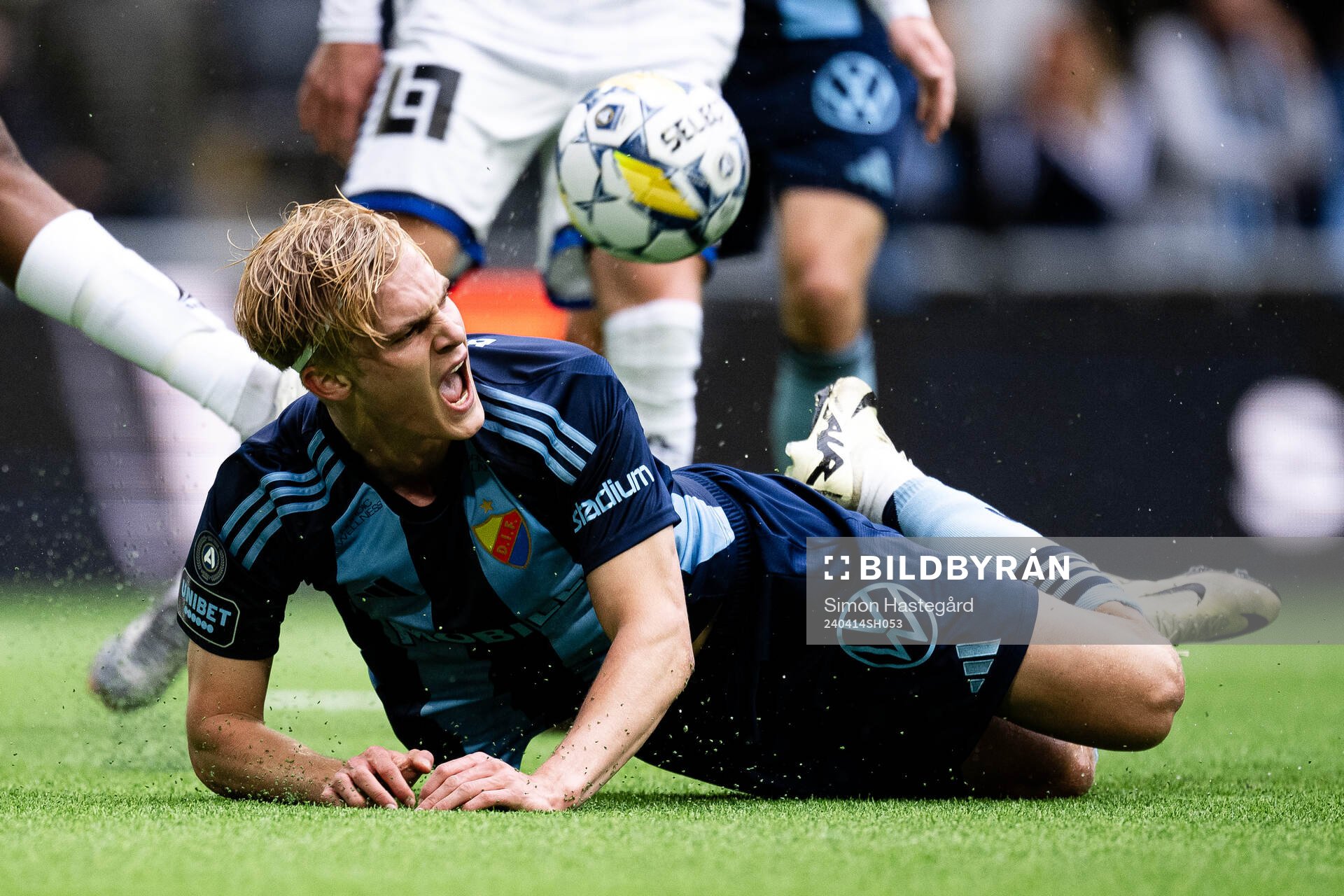 Djurgårdens Lucas Bergvall reagerar