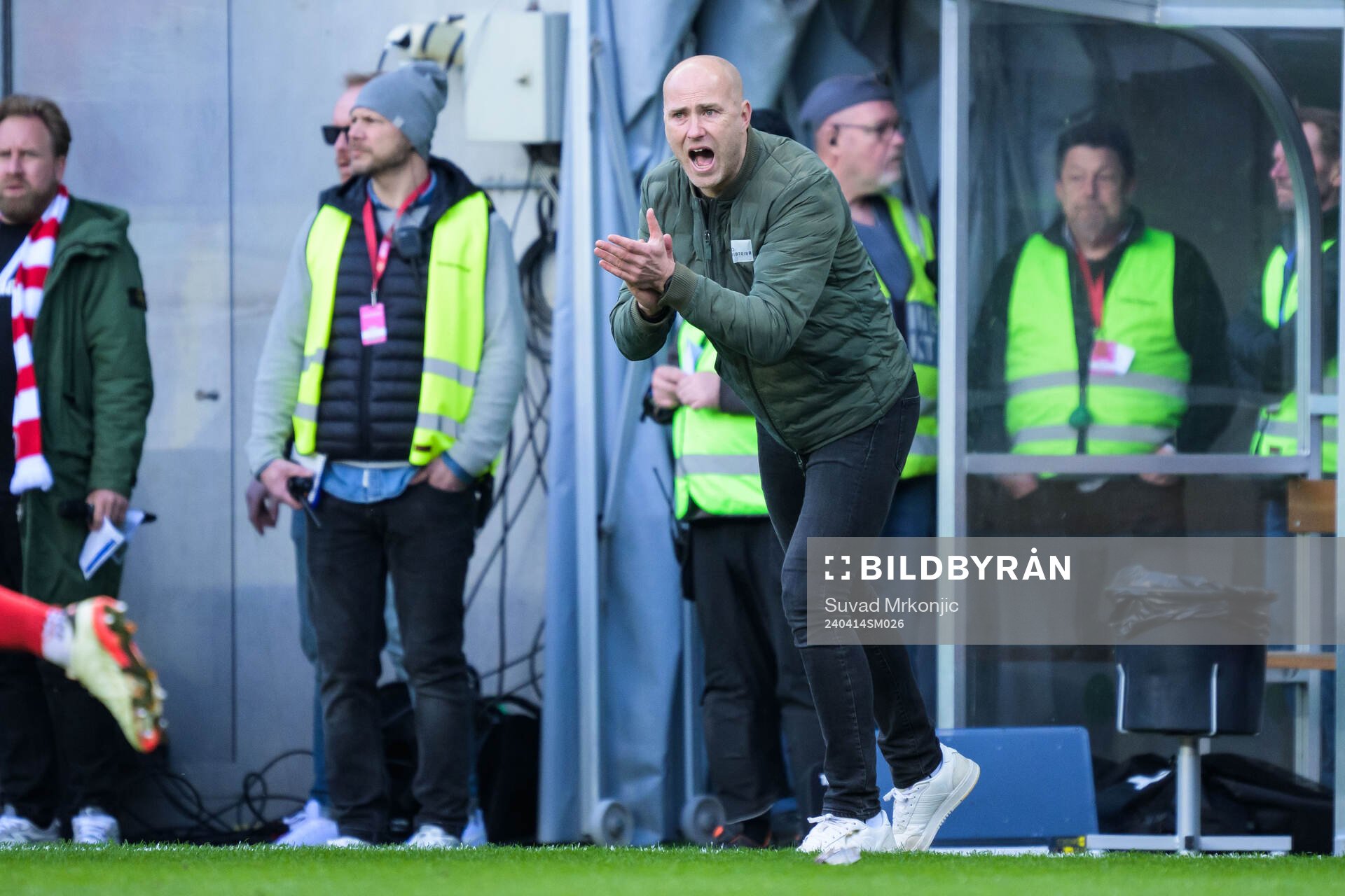 IFK Göteborgs tränare Jens Askou under fotbollsmatchen i Allsvenskan mellan Kalmar och IFK Göteborg den 14 april 2024 i Kalmar. 