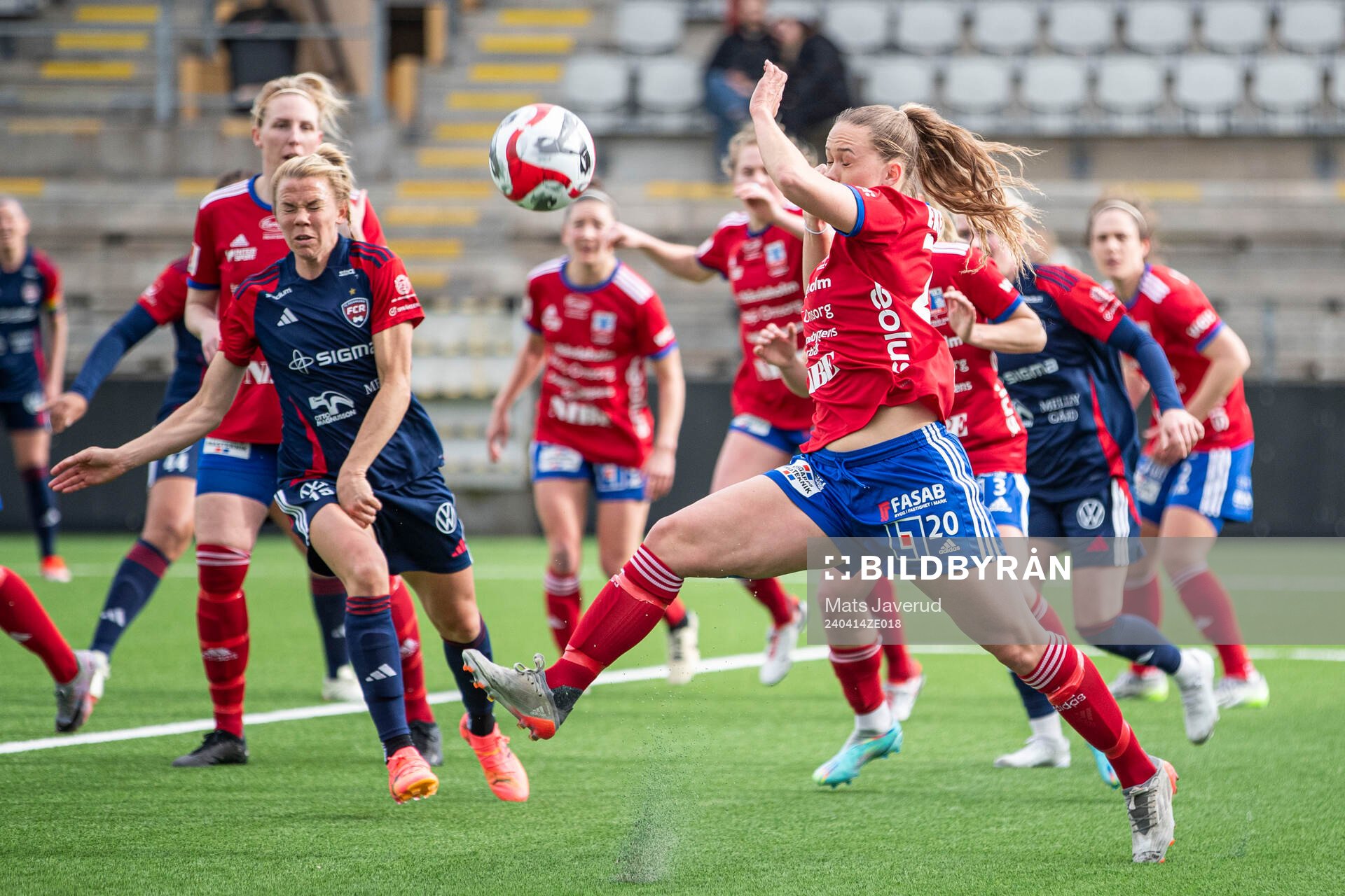 Vittsjös Hanna Ekengren under fotbollsmatchen i Damallsvenskan mellan FC Rosengård och Vittsjö den 14 april 2024 i Malmö. 