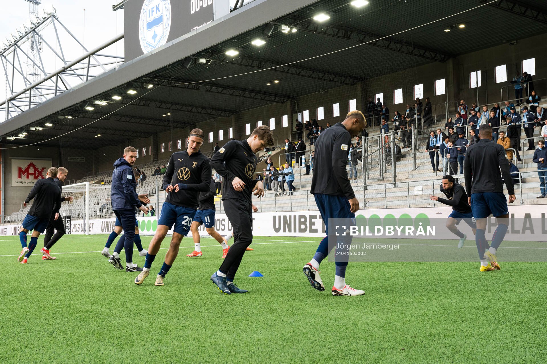 Malmö spelare värmer upp