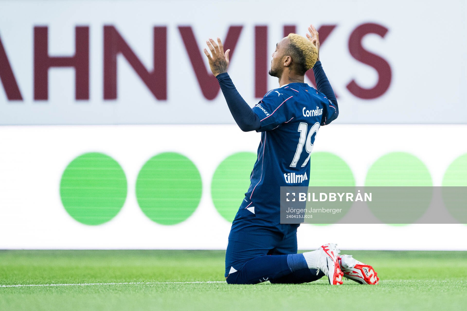 Malmö FFs Derek Cornelius jublar