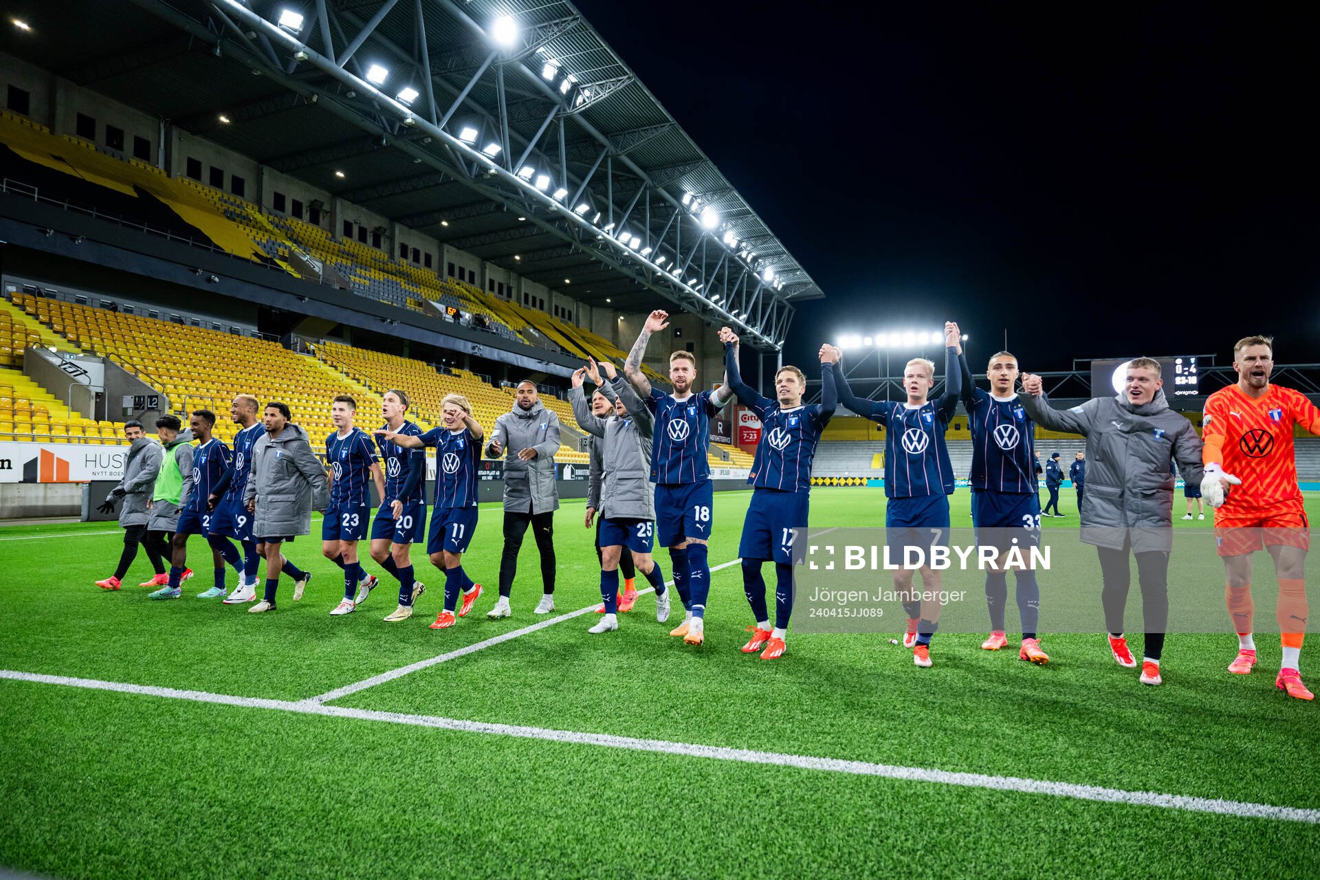 Malmö FFs spelare jublar