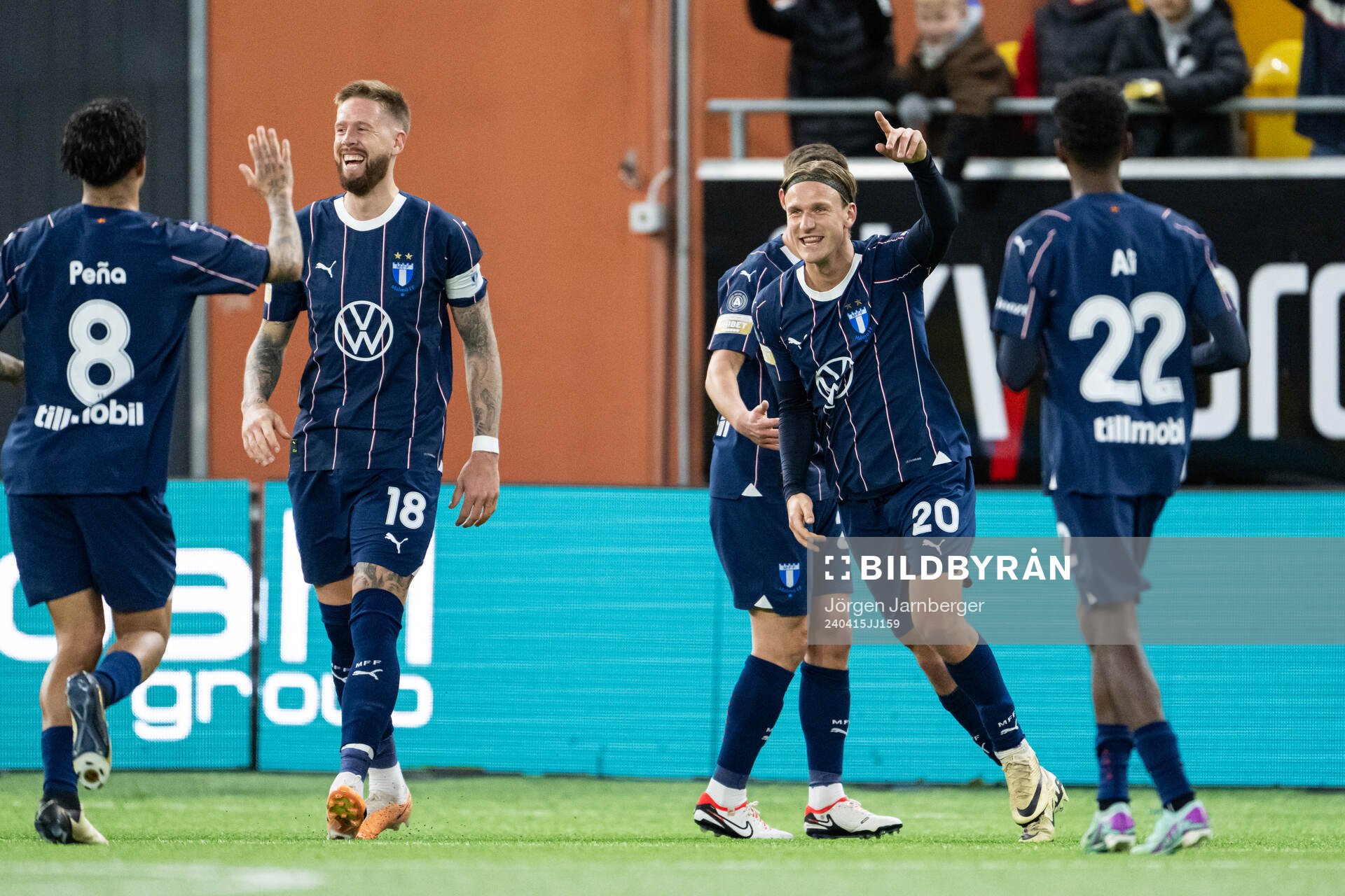 Malmö FFs Erik Botheim jublar