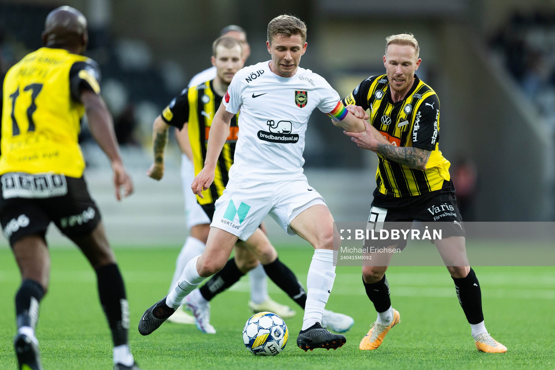 Brommapojkarnas Ludvig Fritzson och Häckens Mikkel Rygaard