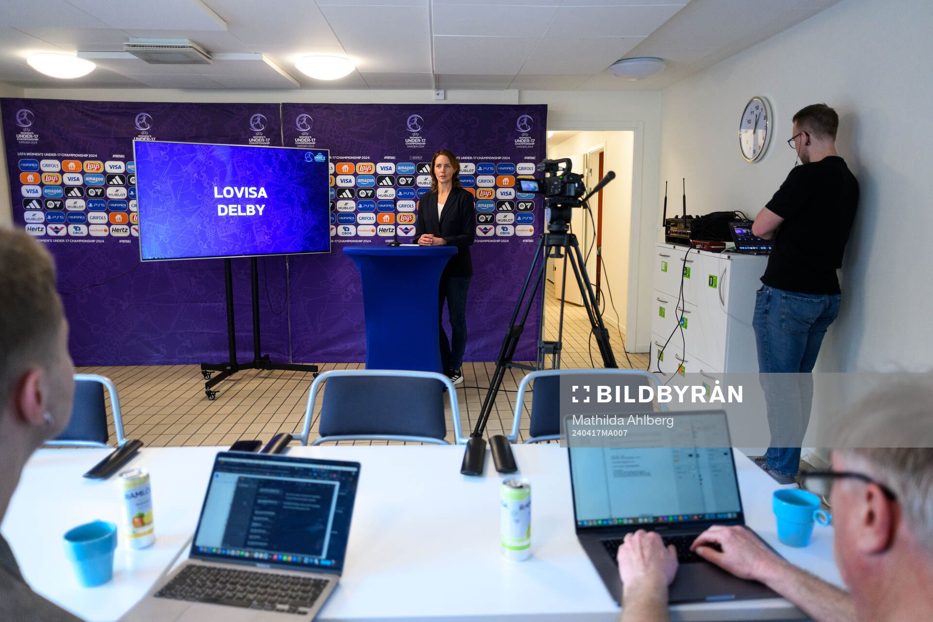 Lovisa Delby, head coach of Sweden, at a press conference ahead of the UEFA Under-17 on April 17, 2024 in Malmö.