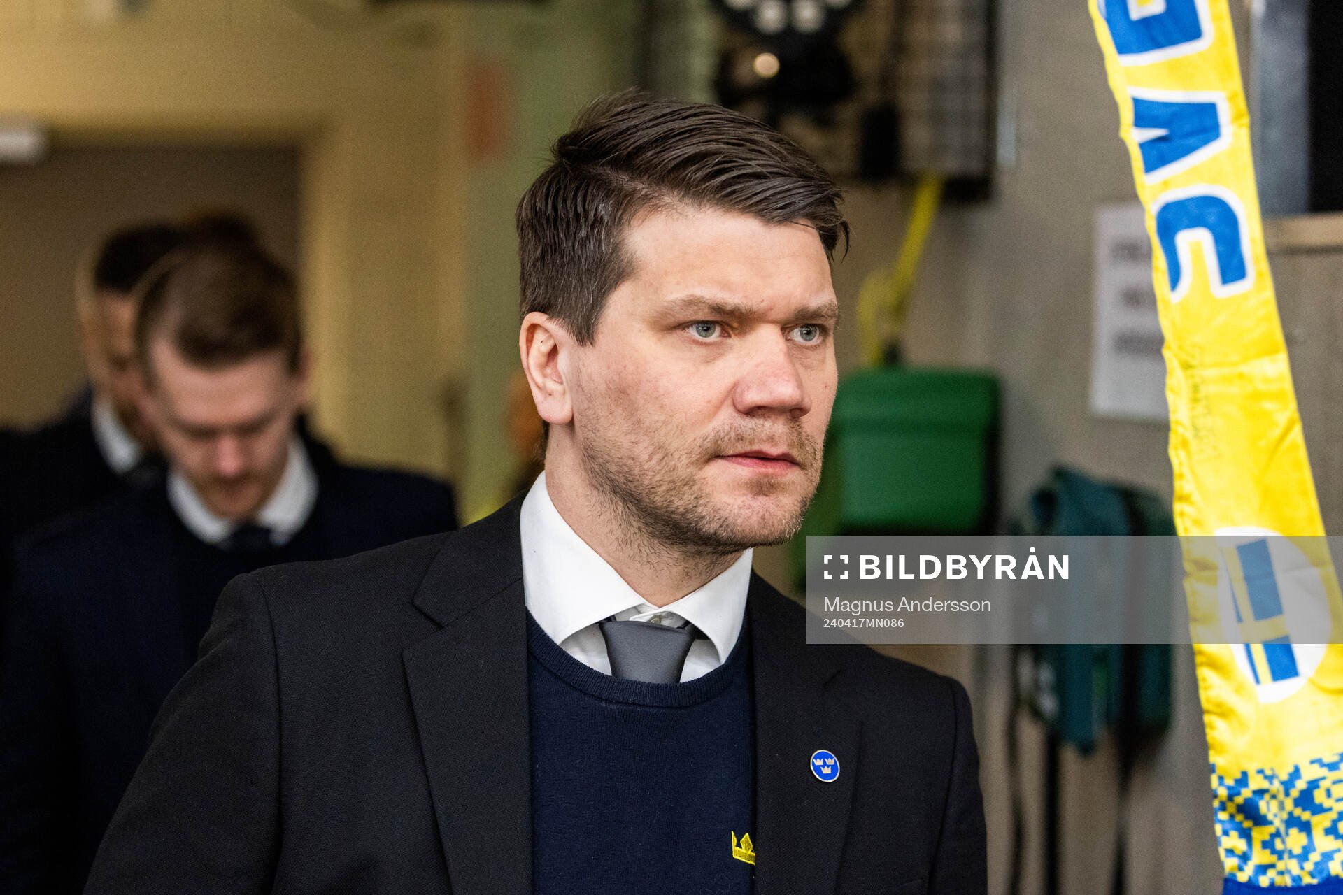 Head coach Thomas Paananen of Sweden