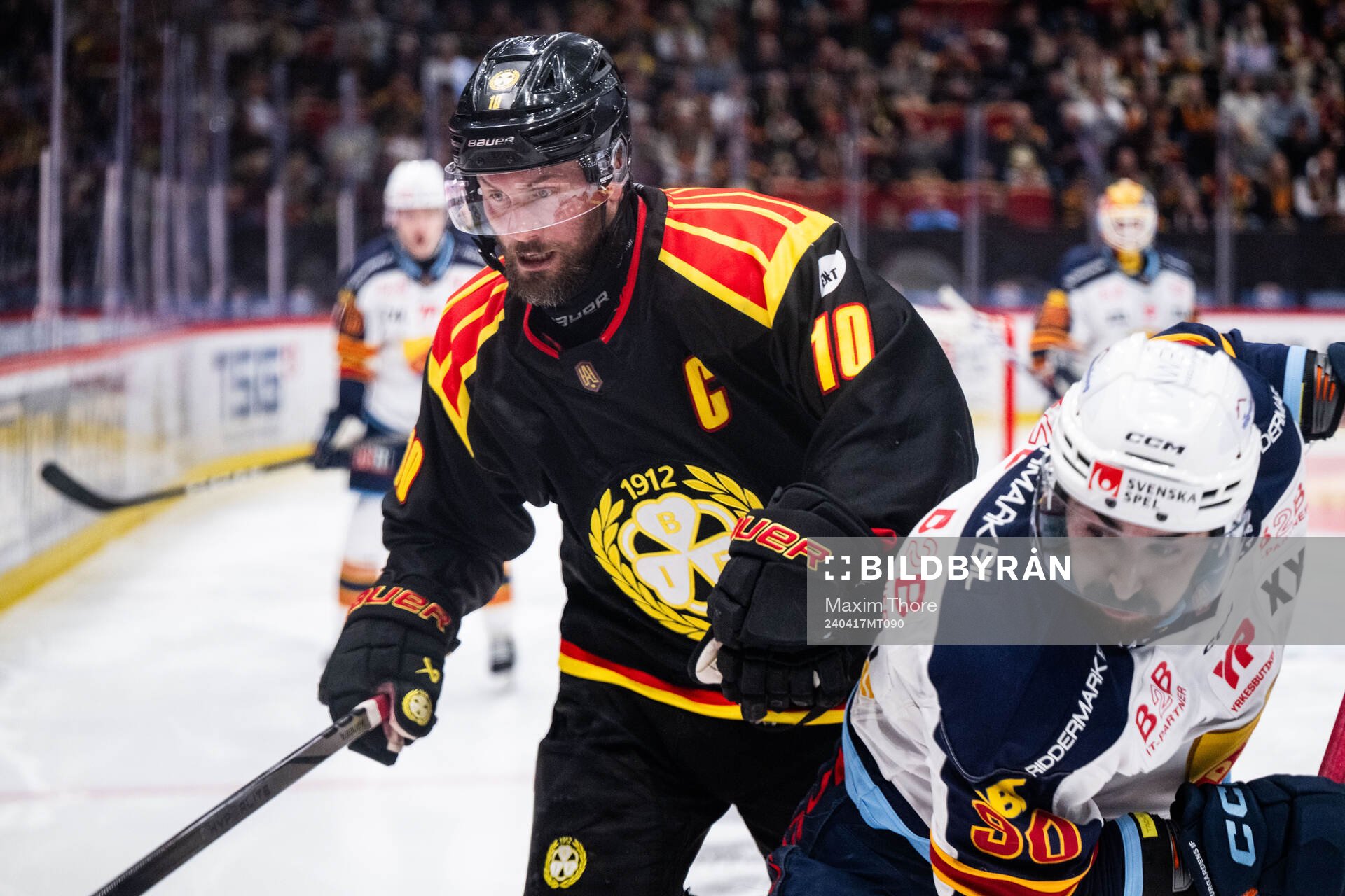 Brynäs Johan Larsson och Djurgårdens Kevin Karlsson