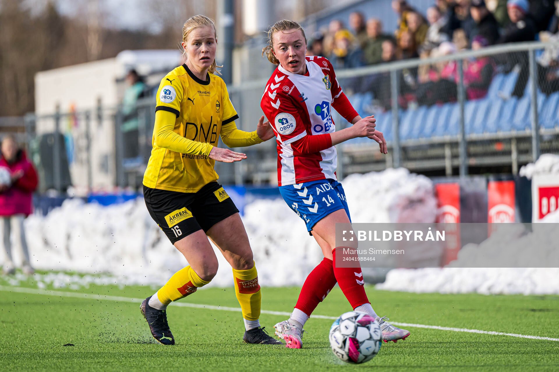 Katrine Emilie Winnem Jørgensen LSK Kvinner and Cornelia
