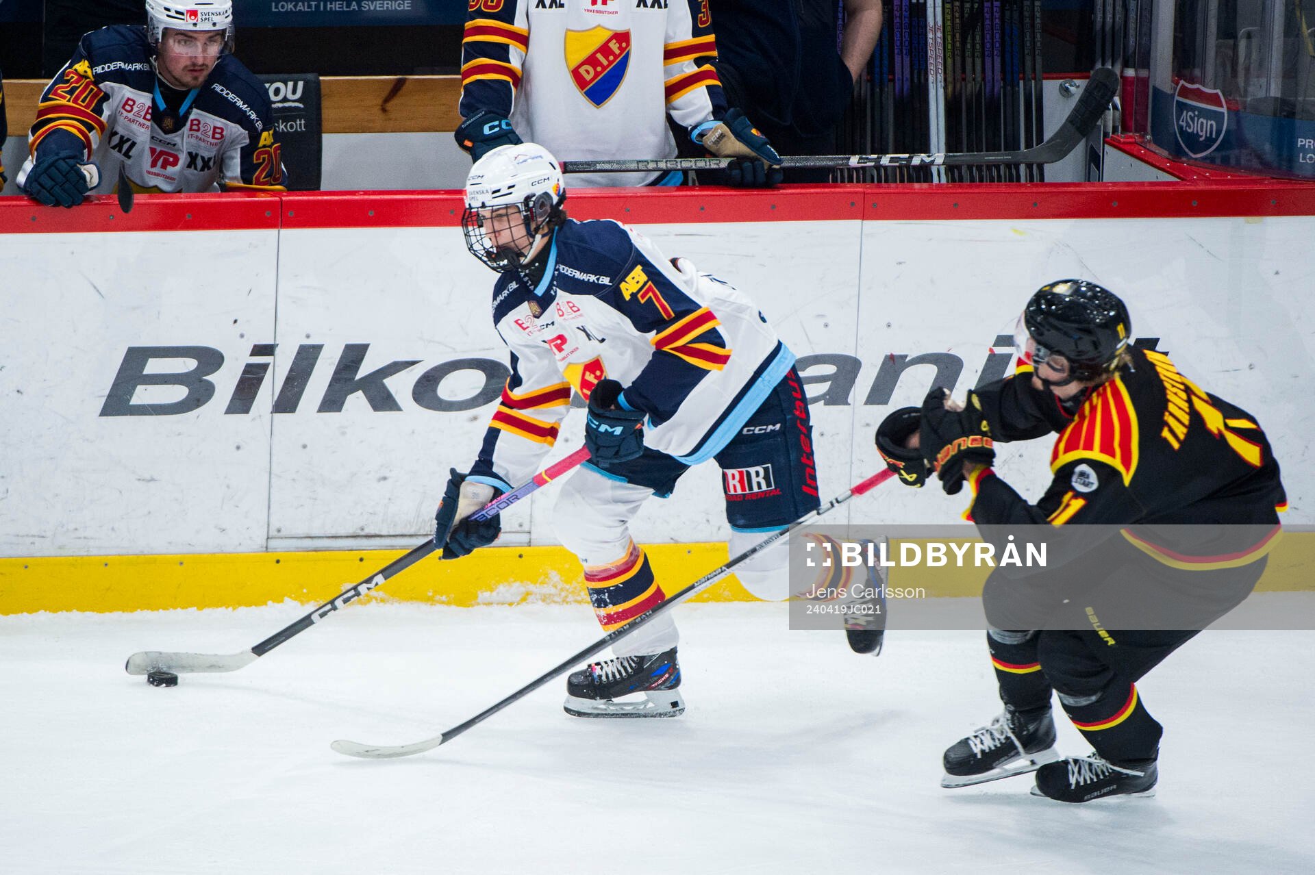 Djurgårdens Victor Eklund och Brynäs Oliver Tärnström