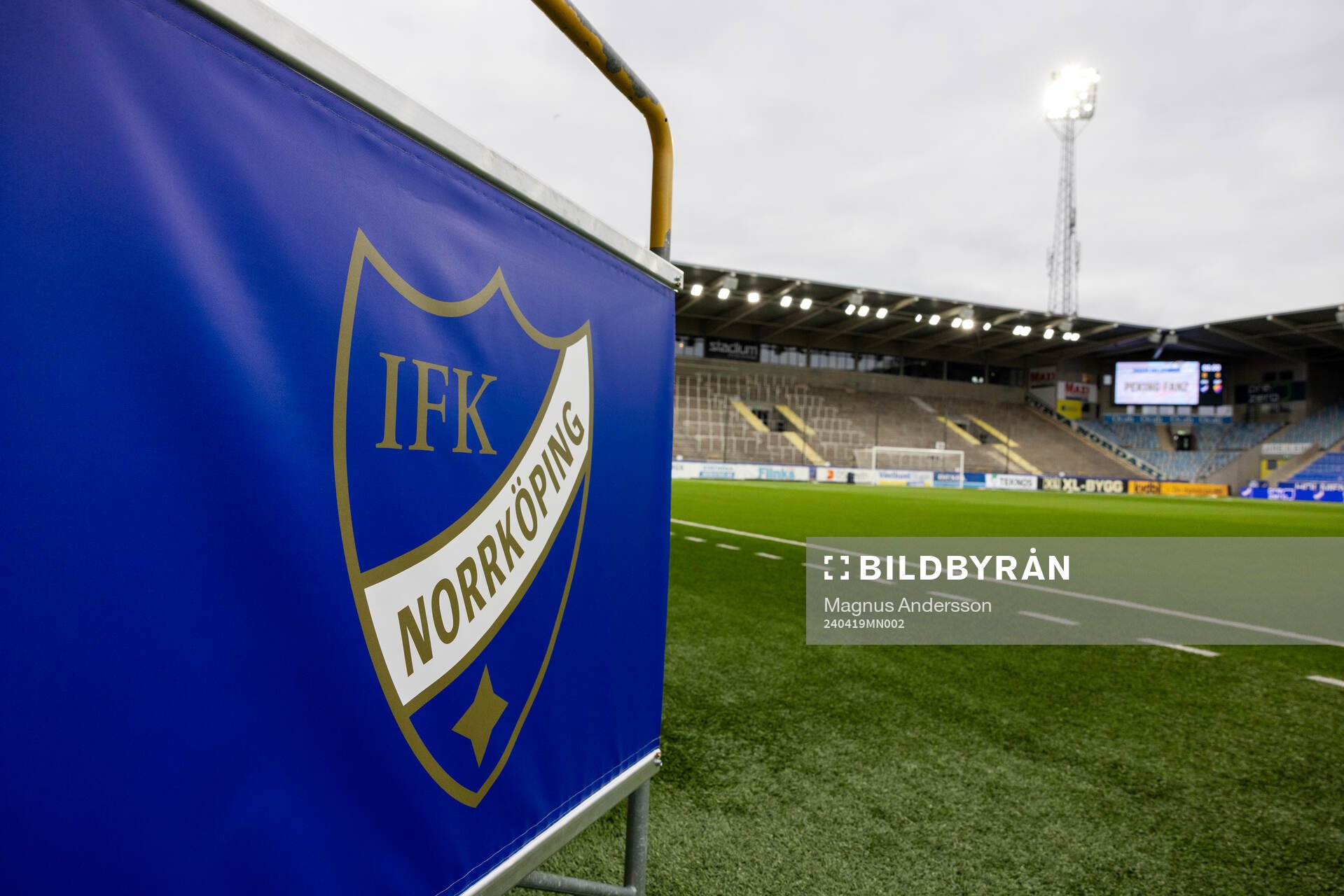 IFK Norrköpings klubbmärke