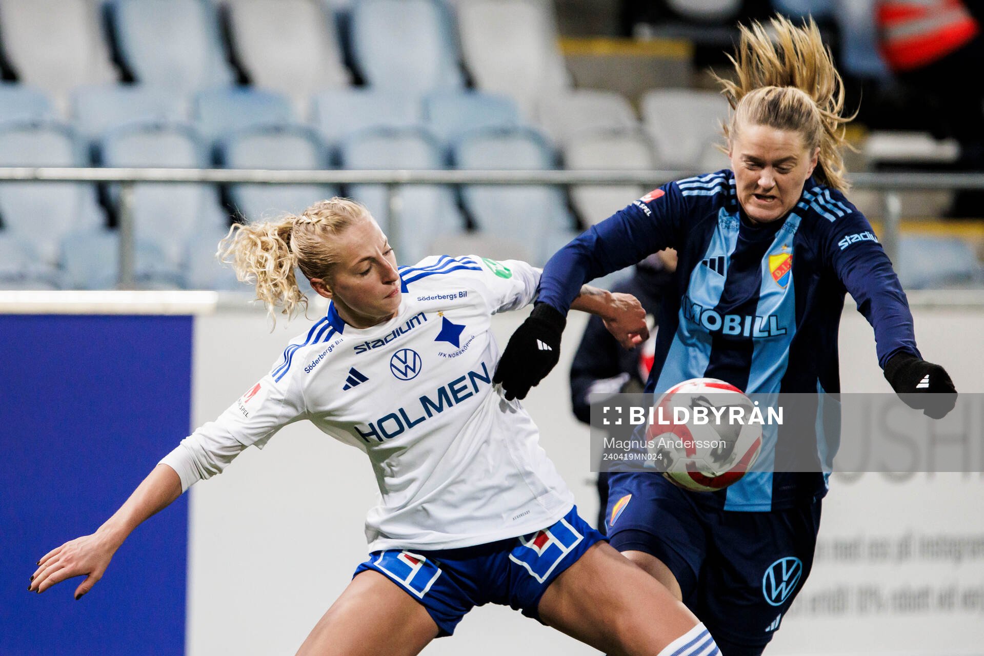 IFK Norrköpings Samantha Cary och Djurgårdens Maria