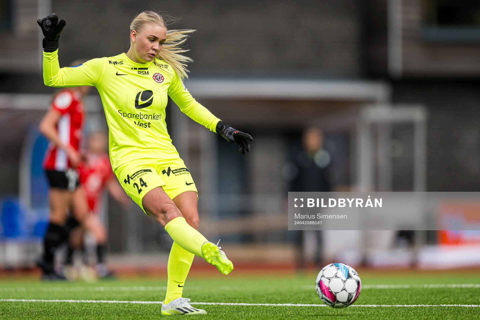 Hanne Larsen of Arna-Bjørnar