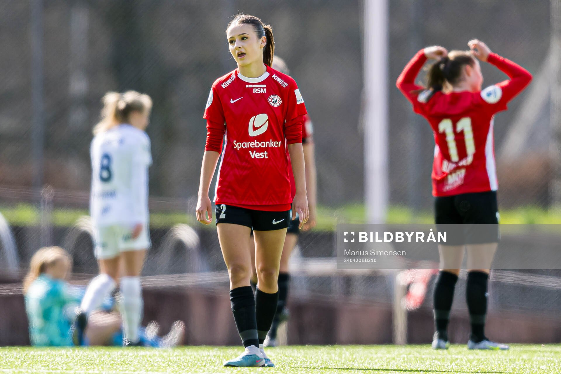 Samra Muhic of Arna-Bjørnar looks dejected