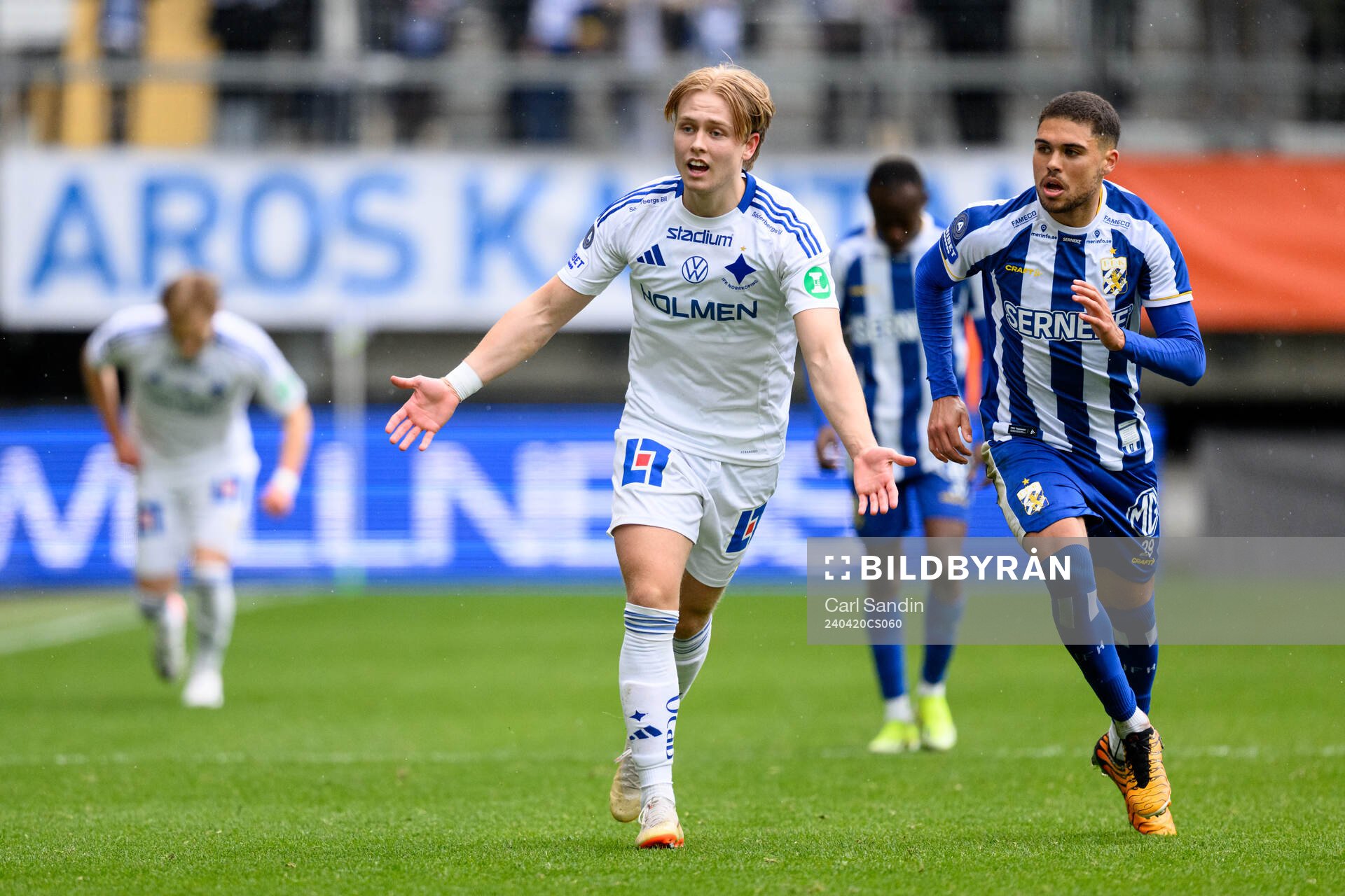 IFK Norrköpings Isak Andri Sigurgeirsson reagerar