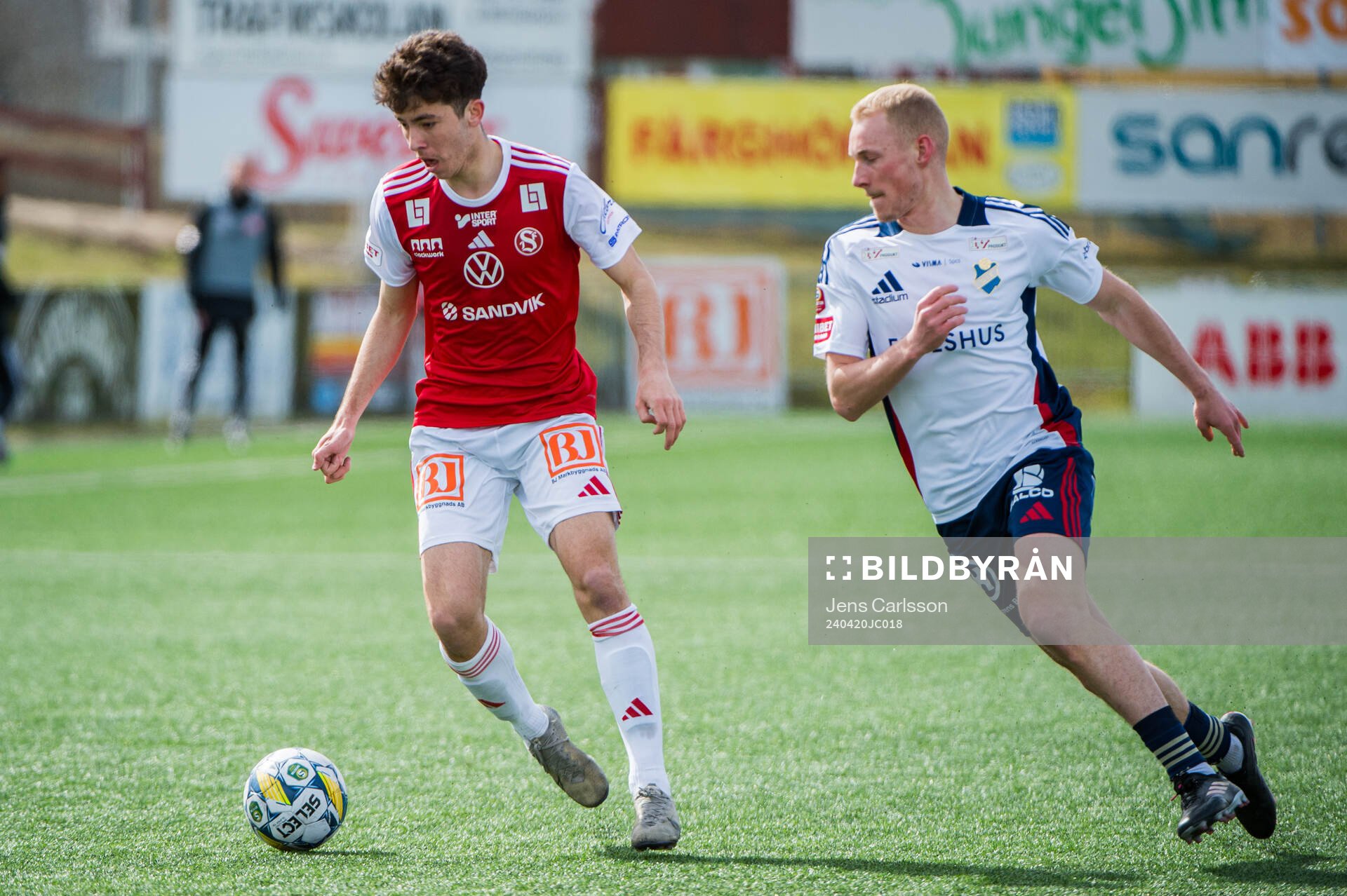 Sandvikens Adam Kiani och Östers Adam Bergmark Wiberg