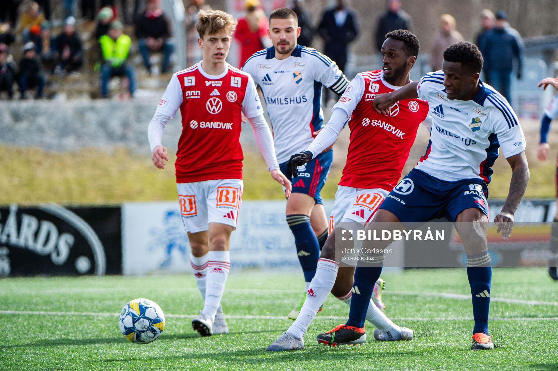 Sandvikens Mohammed Mahammed och Östers Manasse Kusu