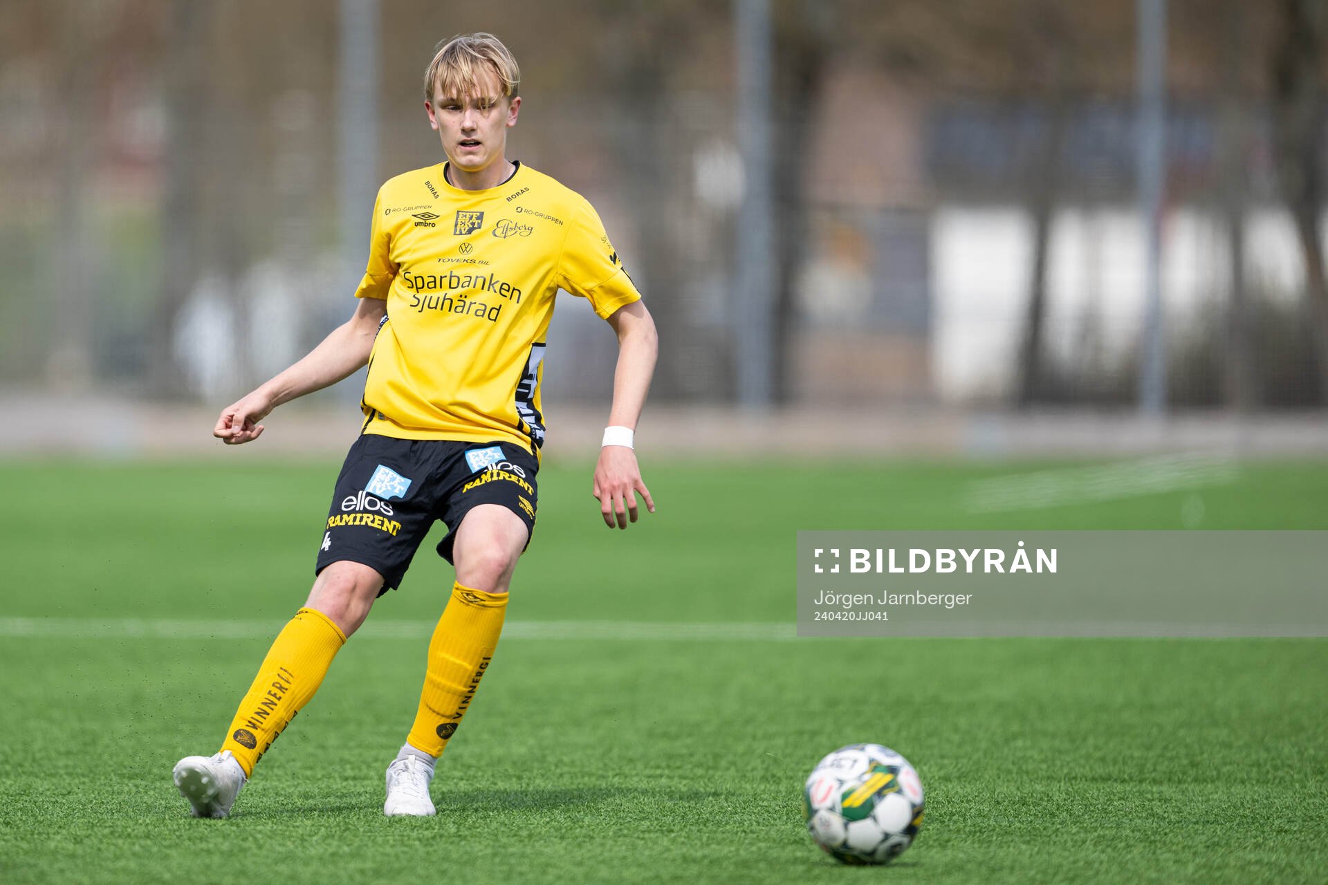 Elfsborgs Kasper Berndtsson under fotbollsmatchen i P19 Superettan Södra mellan Elfsborg och Eskilsminne den 20 april 2024 i Borås.