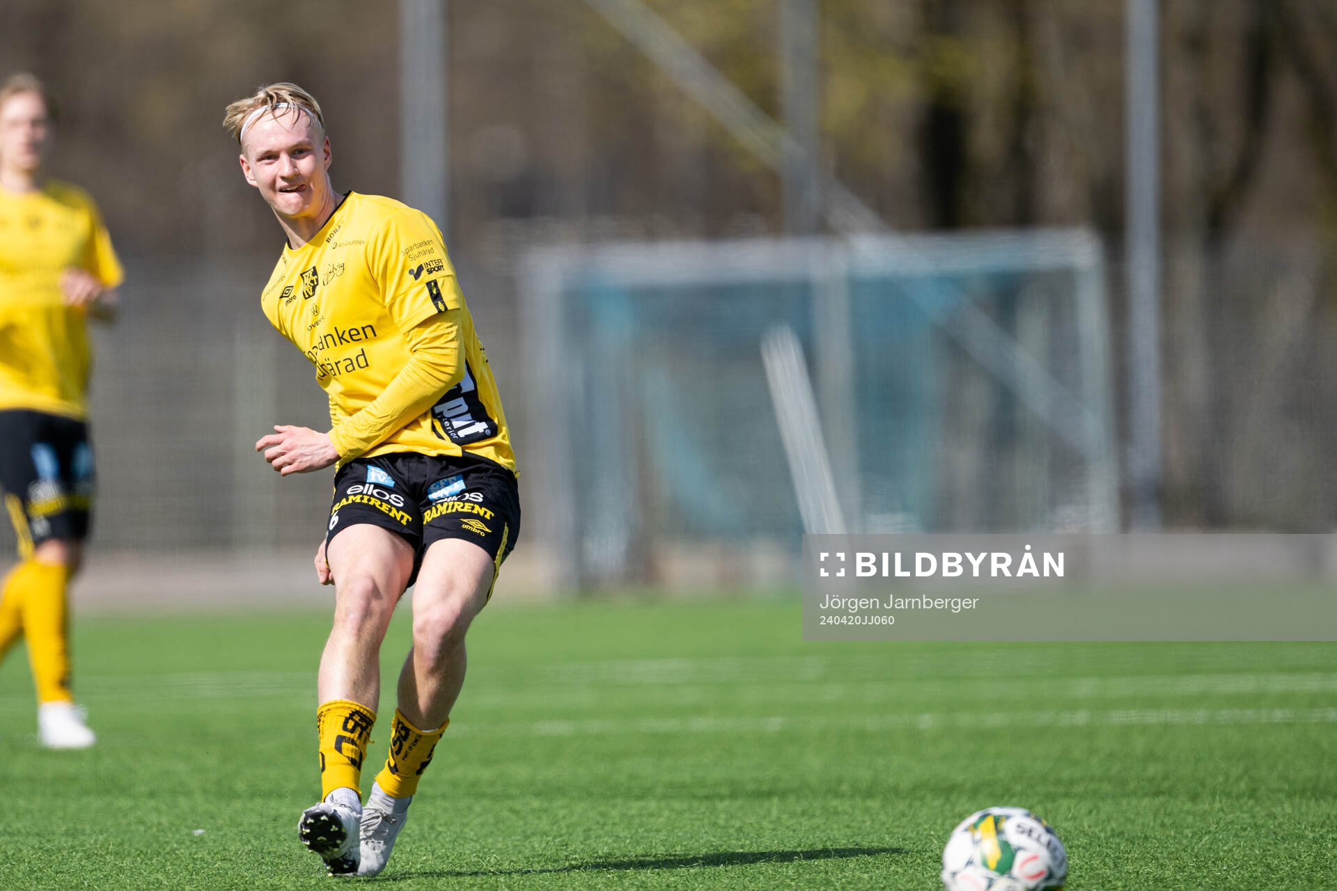 Elfsborgs Felix Älverdal under fotbollsmatchen i P19 Superettan Södra mellan Elfsborg och Eskilsminne den 20 april 2024 i Borås.