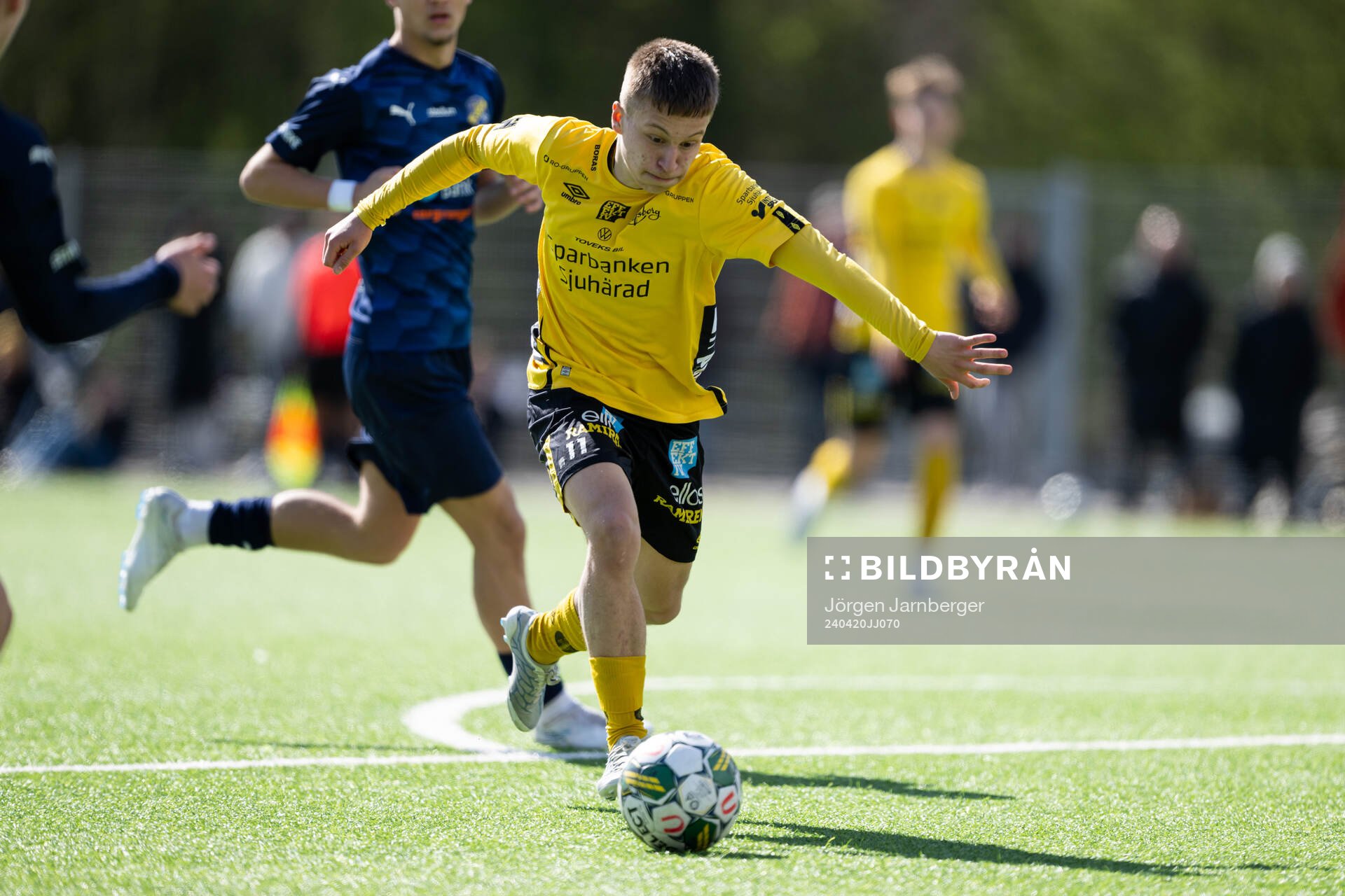 Elfsborgs Lucas Eliasson under fotbollsmatchen i P19 Superettan Södra mellan Elfsborg och Eskilsminne den 20 april 2024 i Borås.