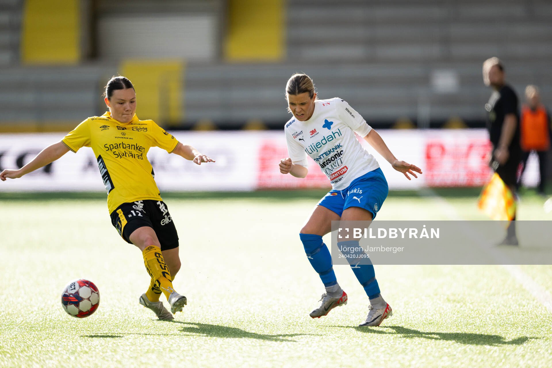 Elfsborgs Hedvig Petersson och Värnamos Mimmi Strömberg