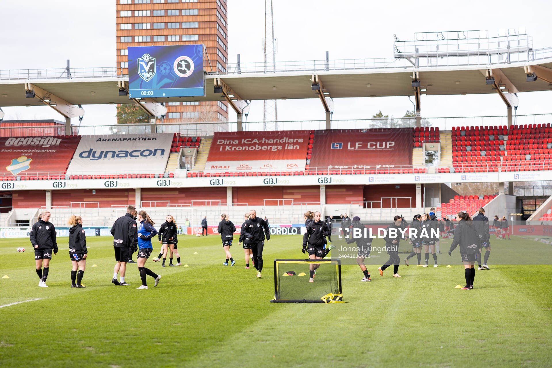 Växjös spelare värmer upp