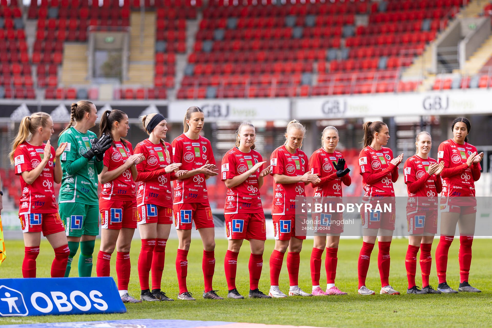 KIF Örebros startelva inför fotbollsmatchen i Damallsvenskan mellan Växjö DFF och KIF Örebro den 20 april 2024 i Växjö. 