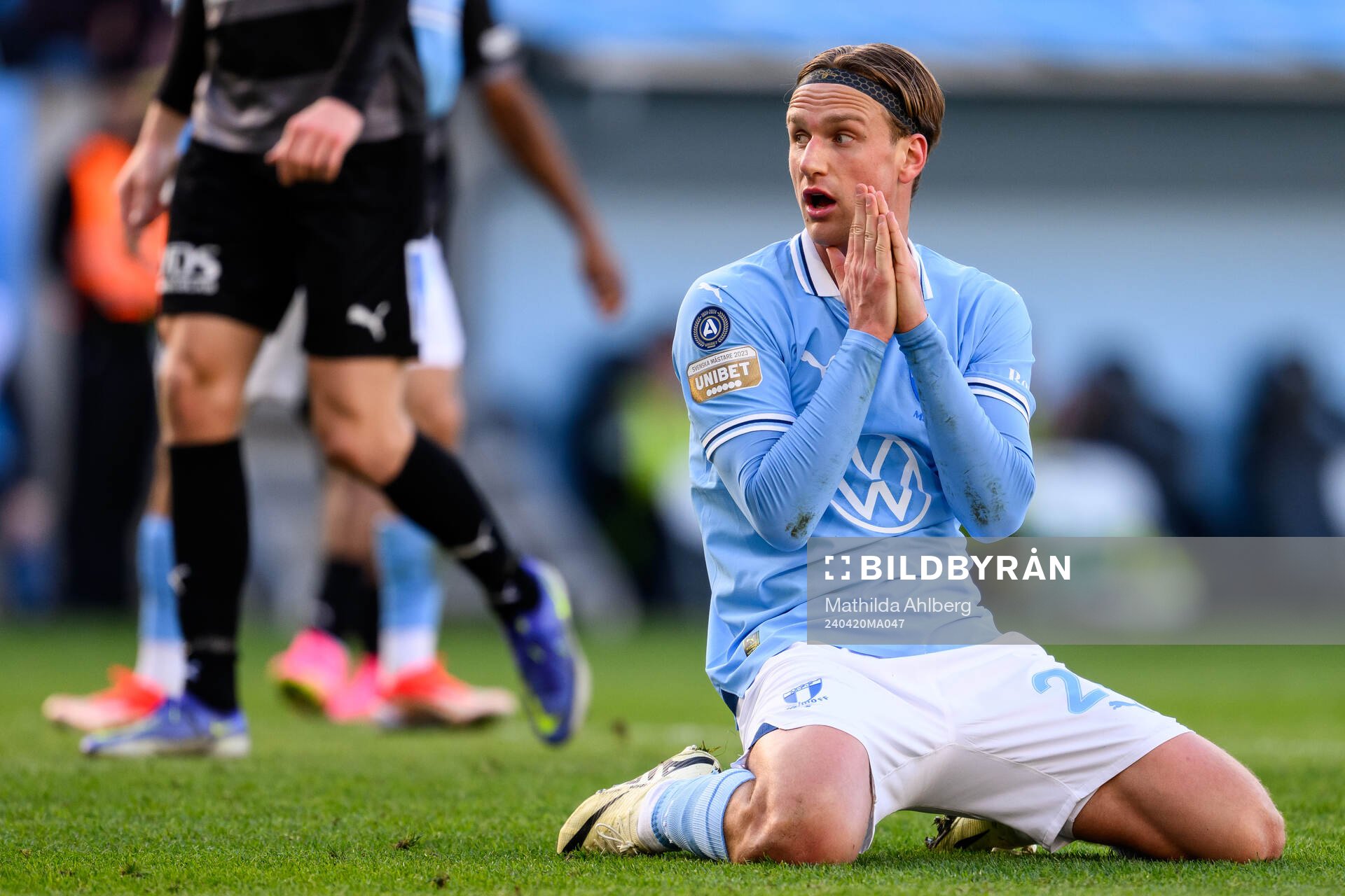 Malmö FFs Erik Botheim deppar