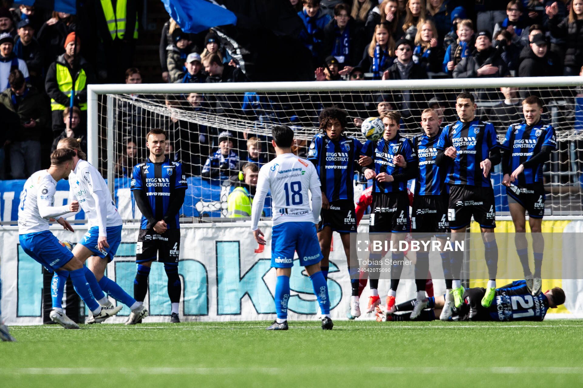 Värnamos Ajdin Zeljkovic gör 0-1