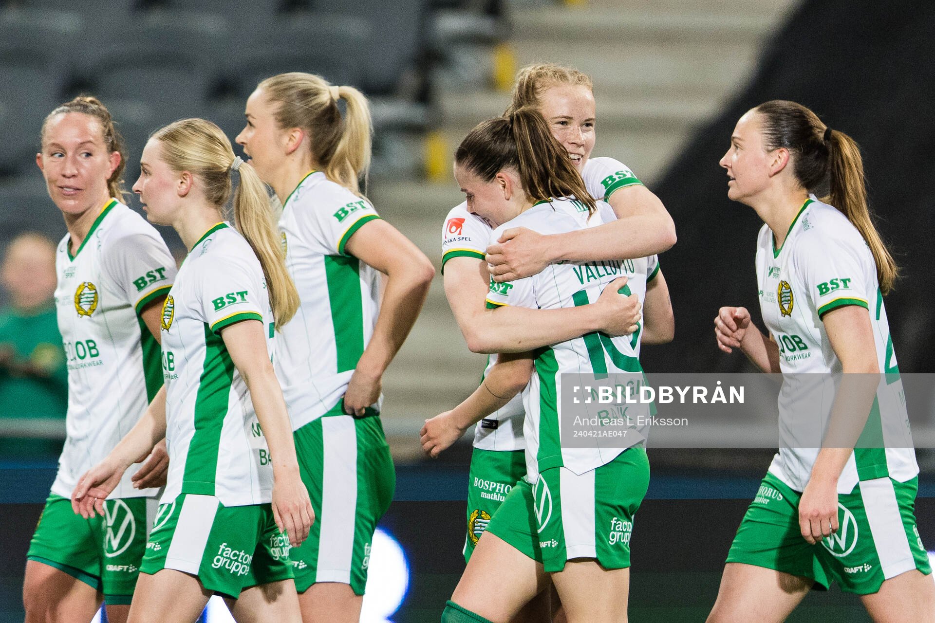 Hammarbys Julie Blakstad jublar