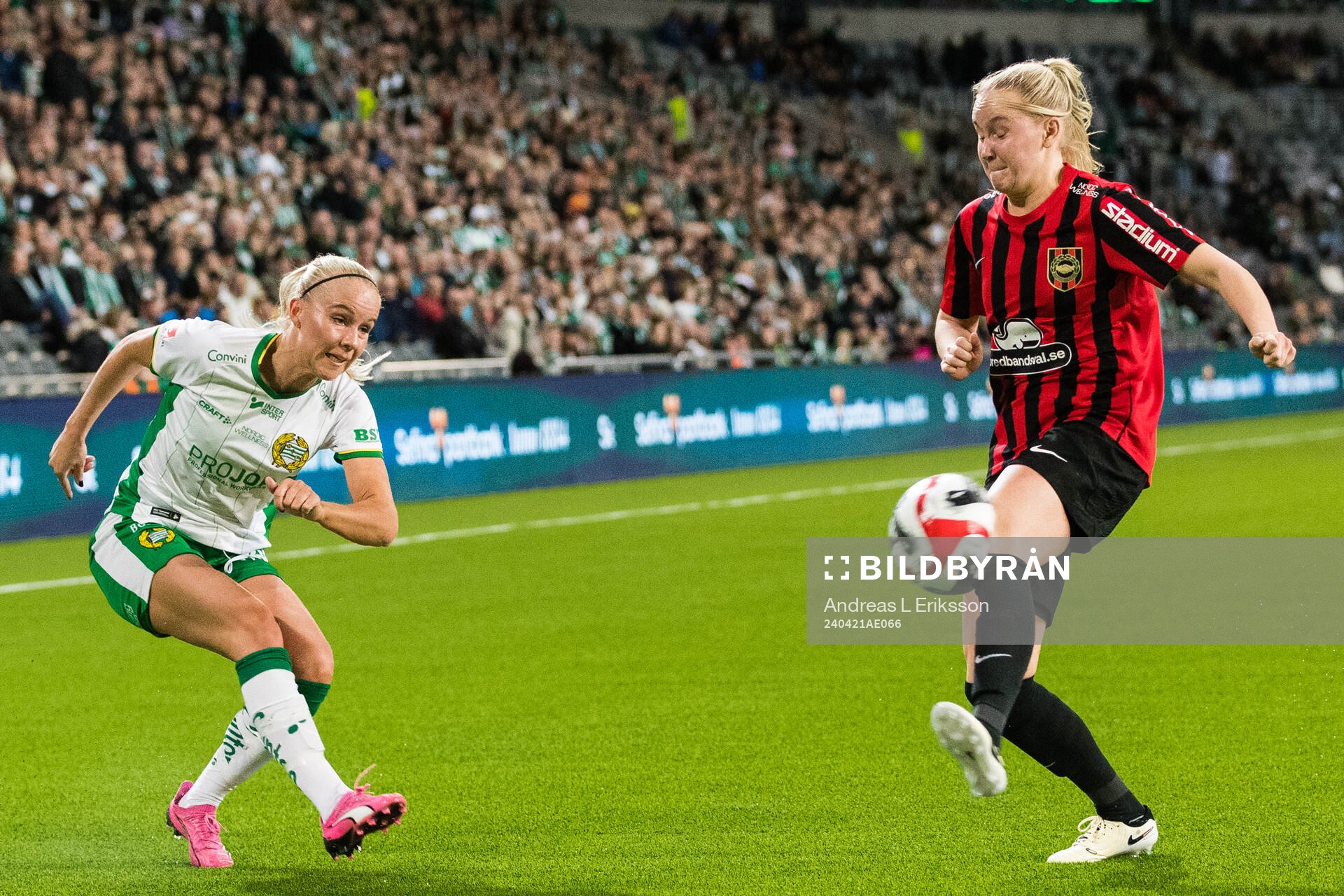 Hammarbys Stina Lennartsson och Brommapojkarnas Wilma