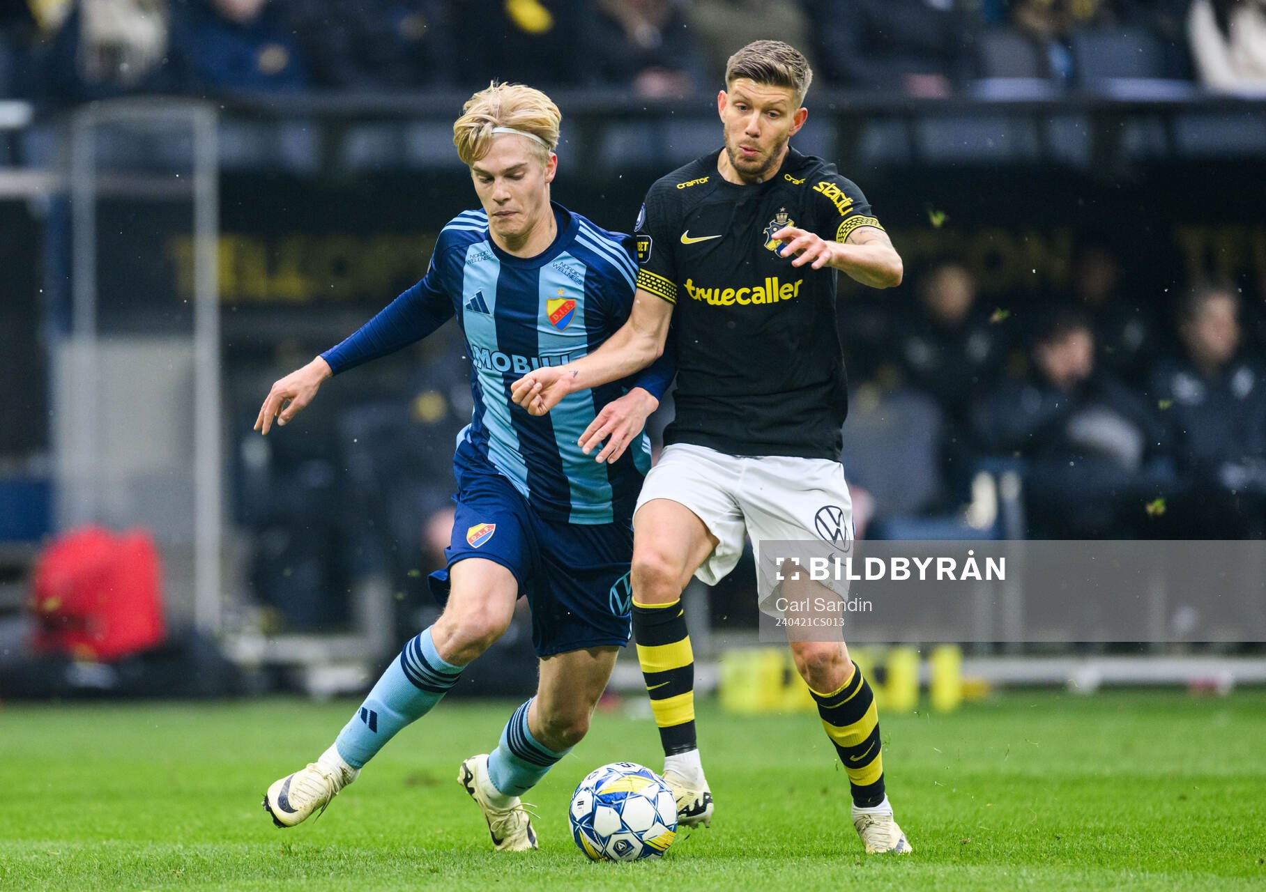 Djurgårdens Lucas Bergvall och AIKs Anton Salétros
