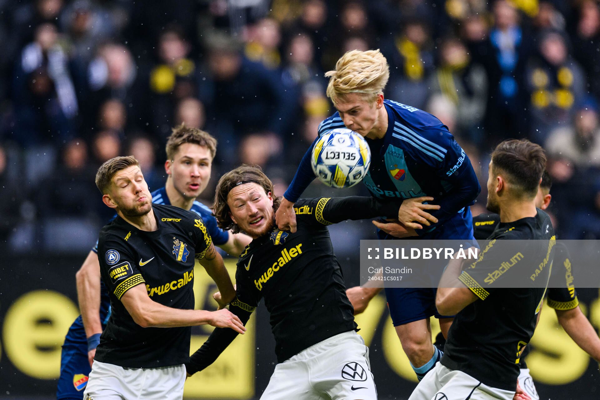 AIKs Anton Salétros och Axel Björnström och Djurgårdens