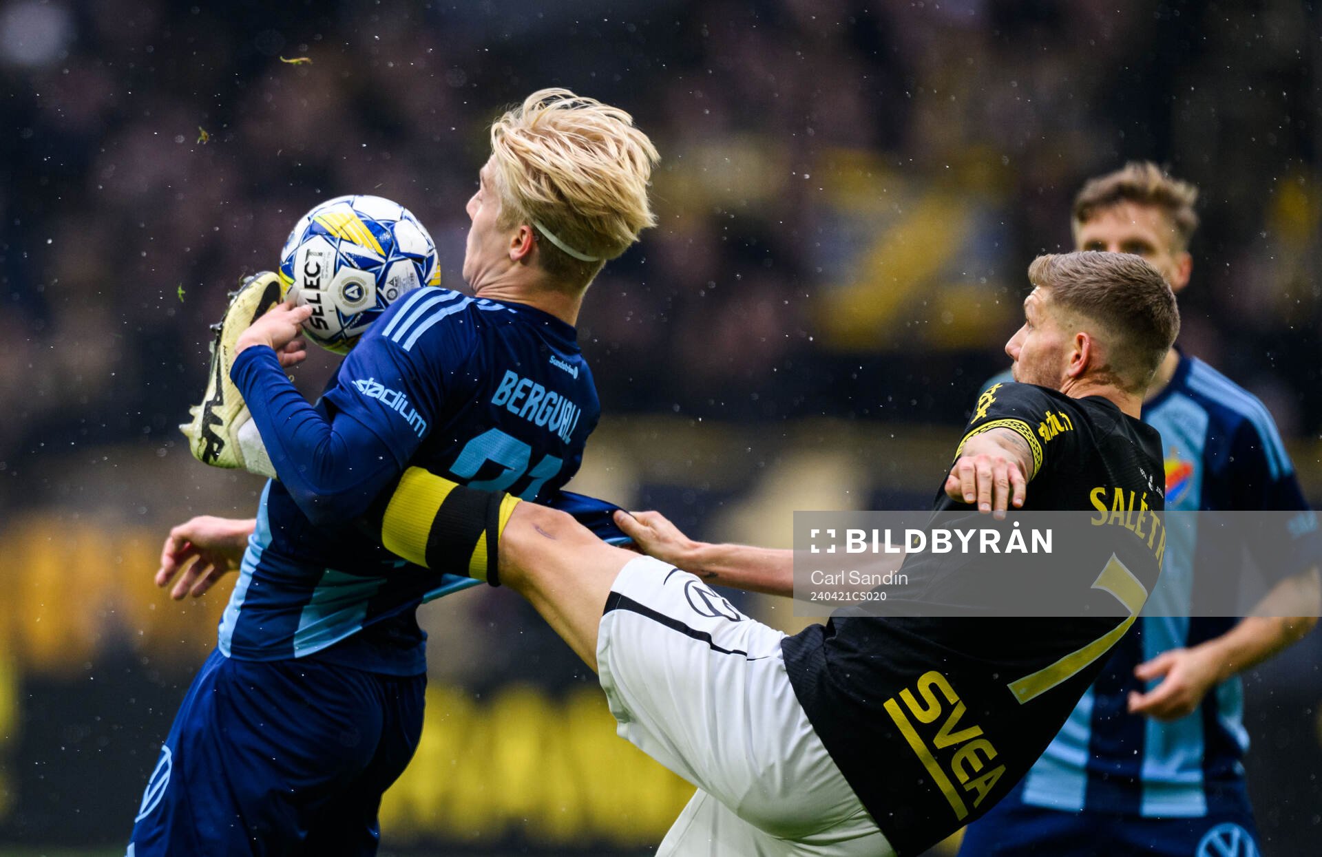 Djurgårdens Lucas Bergvall och AIKs Anton Salétros