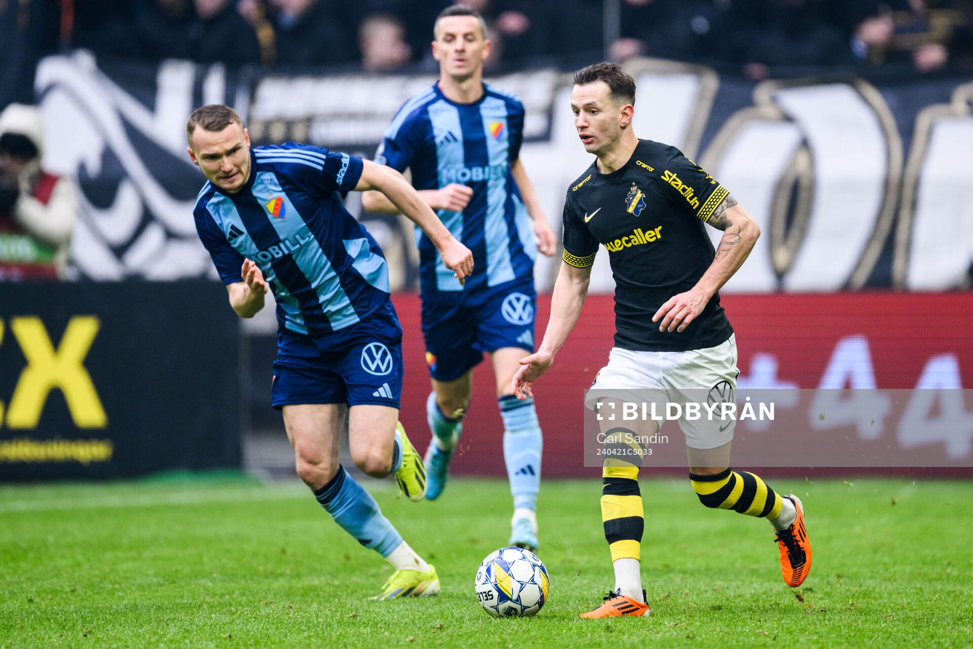 Djurgårdens Piotr Johansson och Samuel Leach Holm