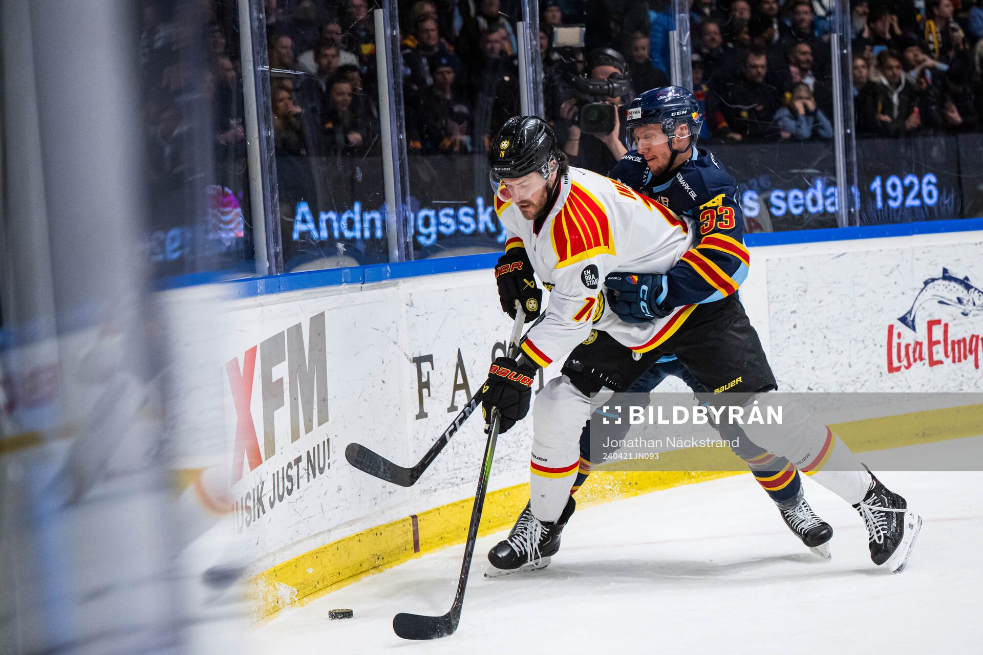 Brynäs Miks Indrasis och Djurgårdens Daniel Glad
