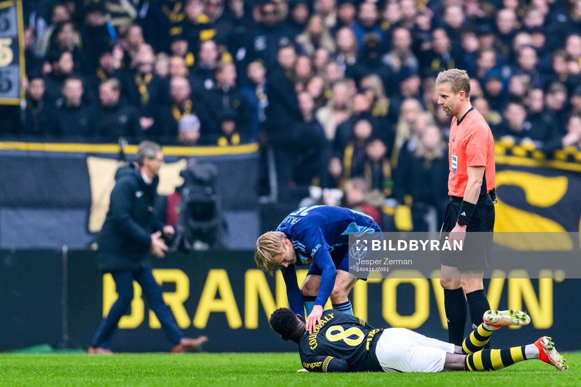 Djurgårdens Oskar Fallenius och AIKs Ismaila Coulibaly