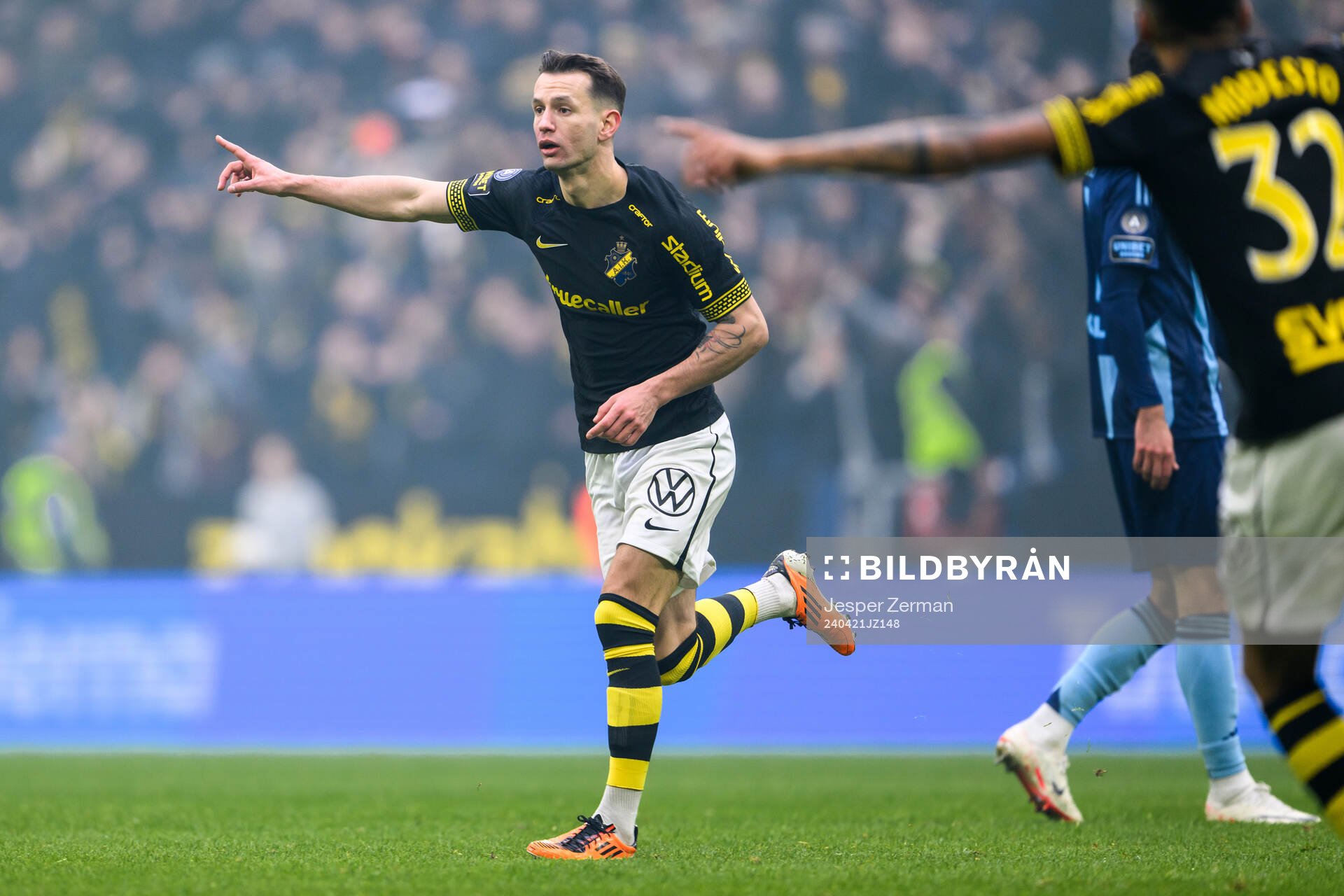AIKs Bersant Celina jublar