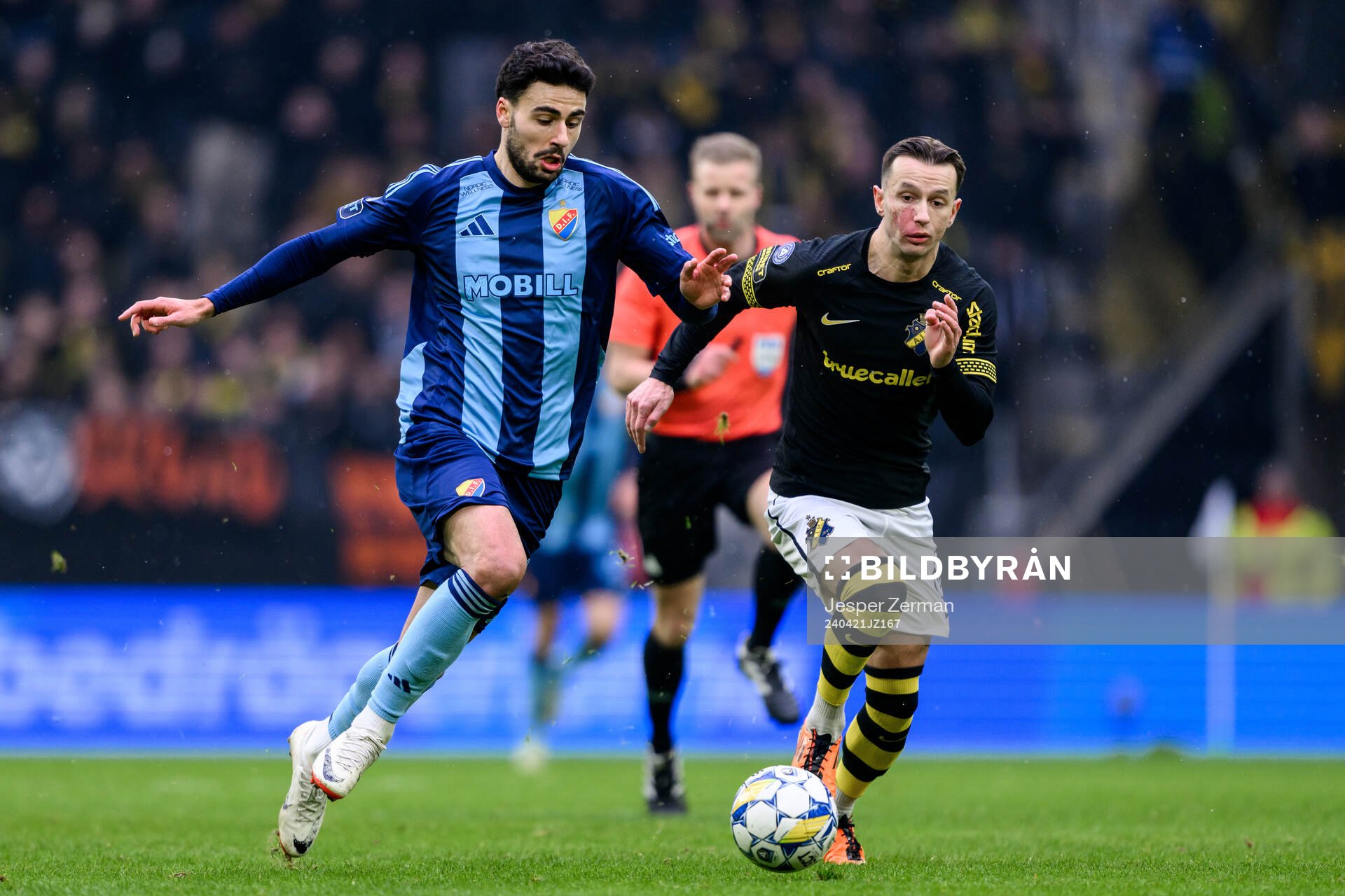 Djurgårdens Deniz Hummet  och AIKs Bersant Celina
