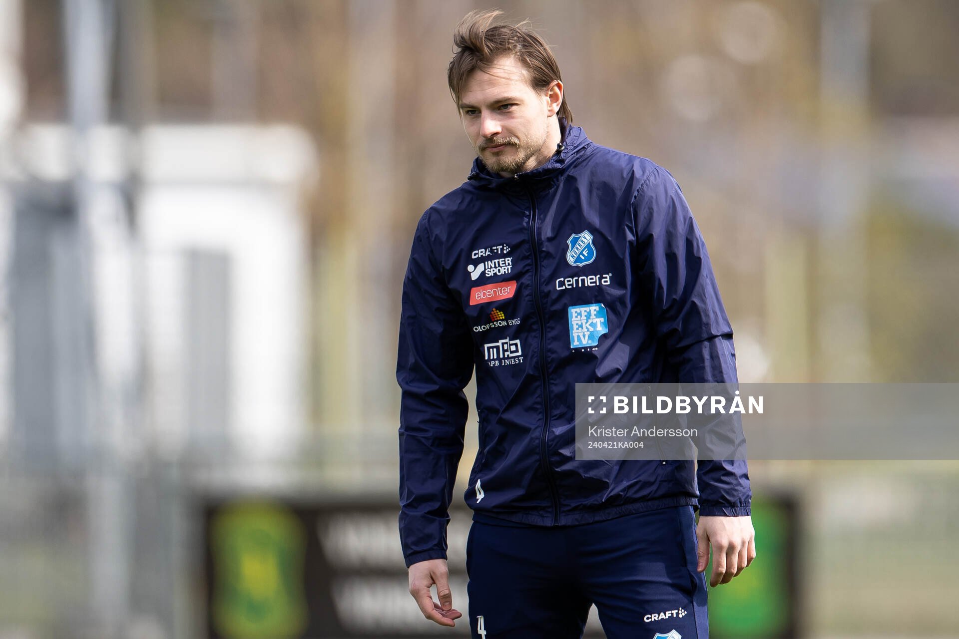 Norrbys Linus Dahl inför fotbollsmatchen i Ettan södra mellan Falkenberg och Norrby den 21 april 2024 i Falkenberg. 