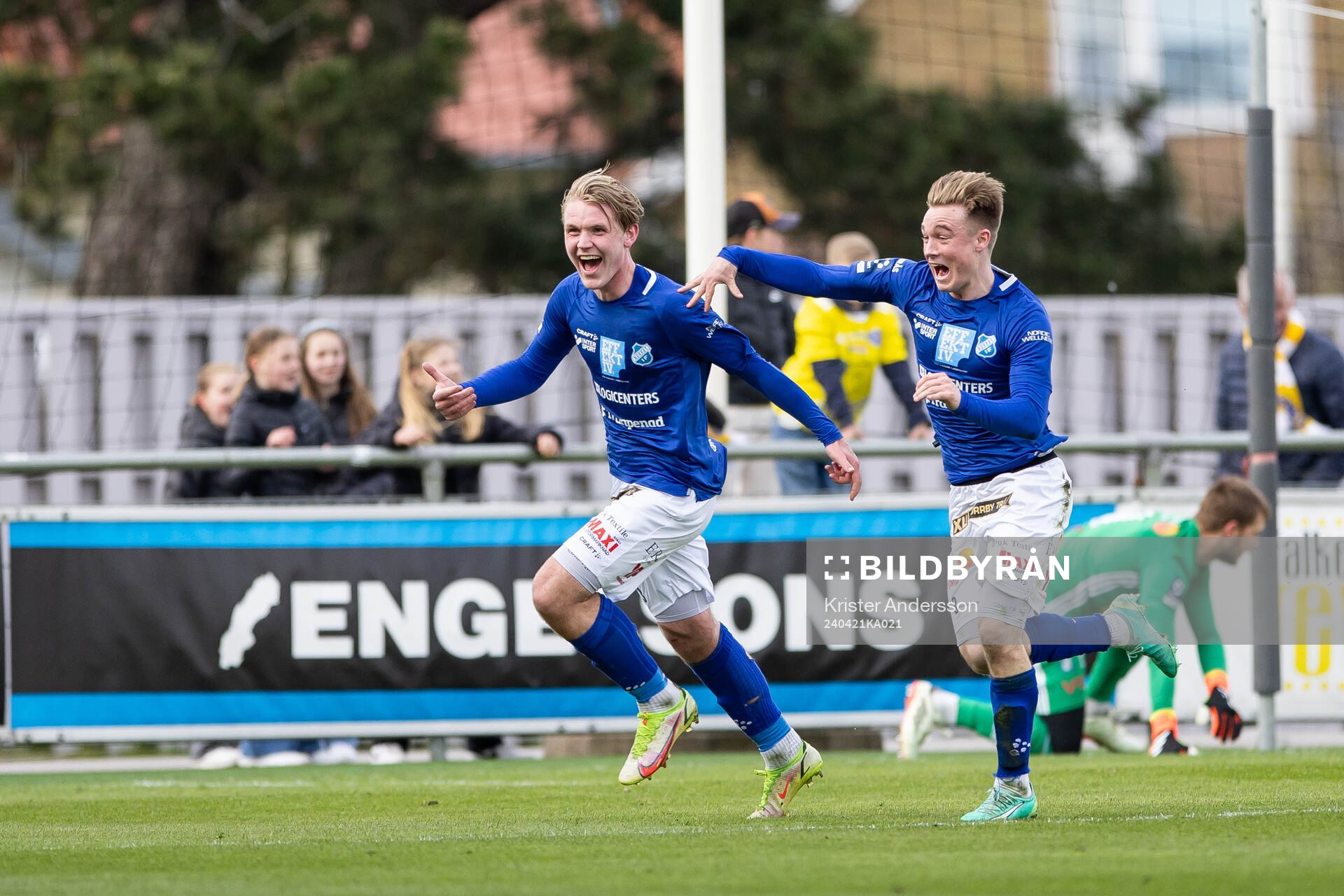 Norrbys Teodor Wålemark jublar