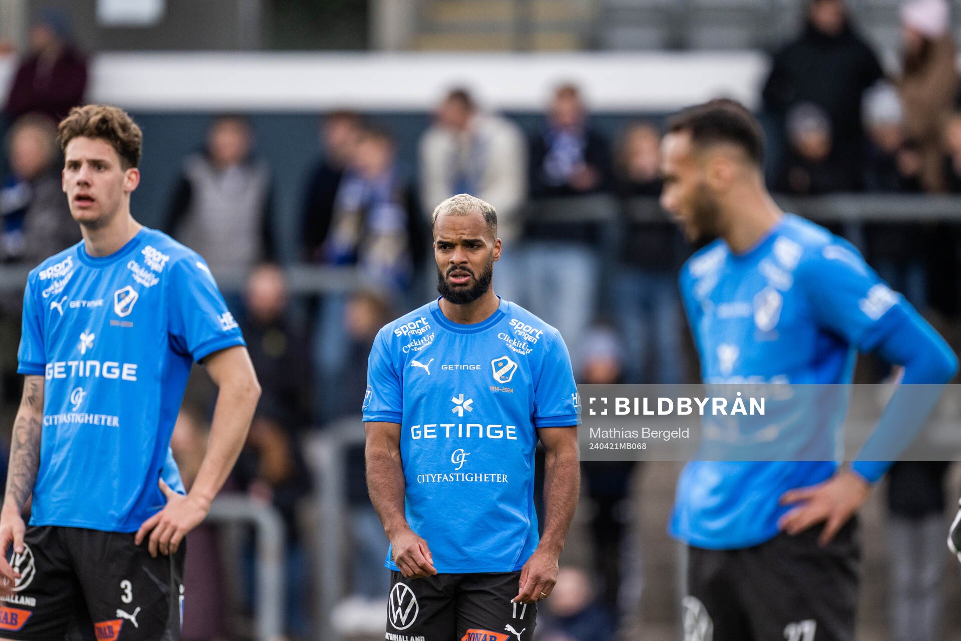 Halmstads Gabriel Wallentin, Phil Ofosu-Ayeh och Vinicius