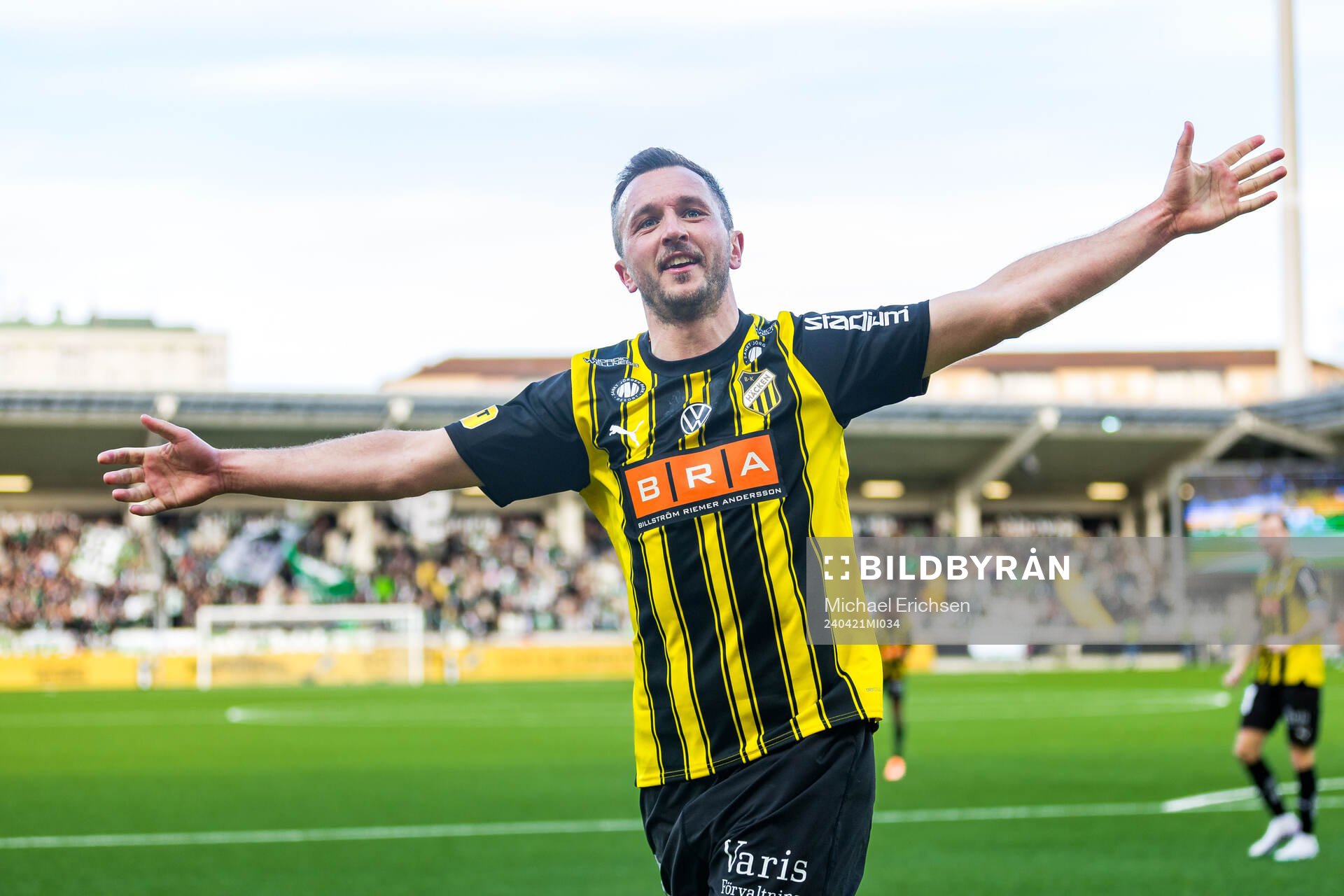 Häckens Even Hovland jublar