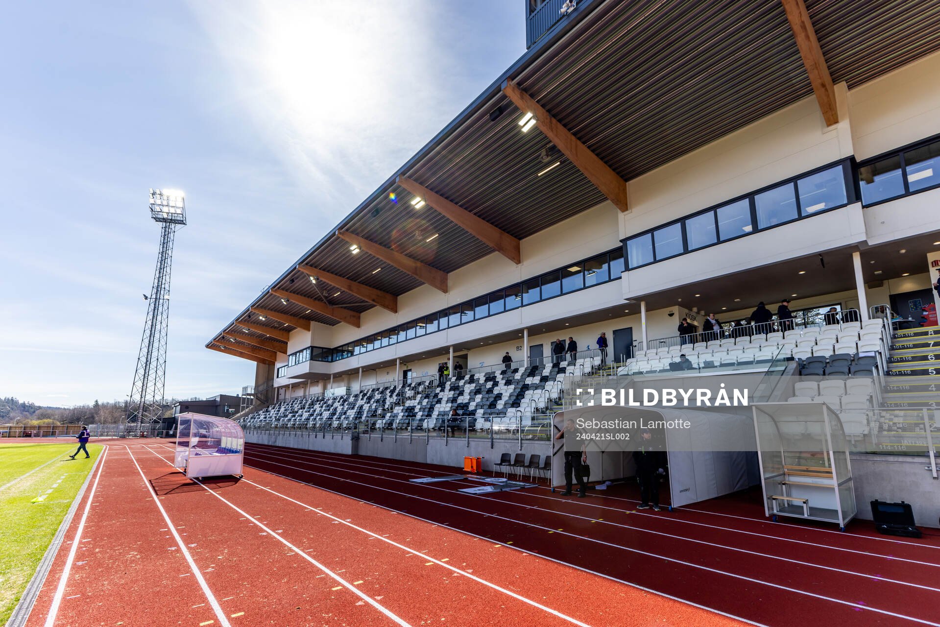 Inne på arenan innan fotbollsmatchen i Superettan mellan