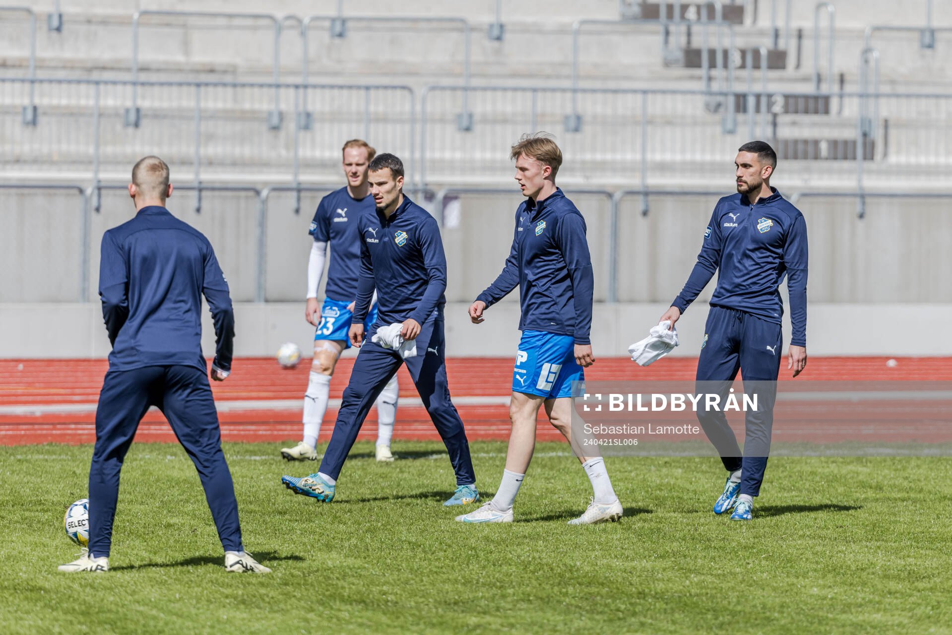 Oddevolds spelare värmer upp