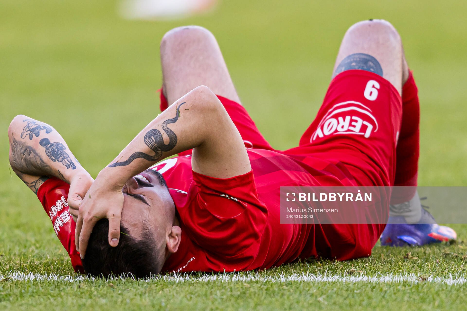 Niklas Castro of Brann in pain