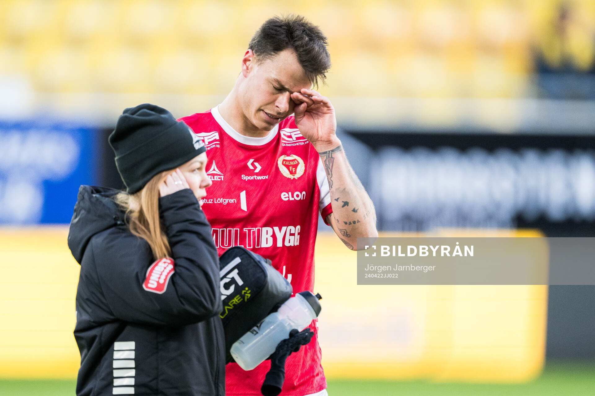 Kalmars Melker Hallberg har ont och deppar